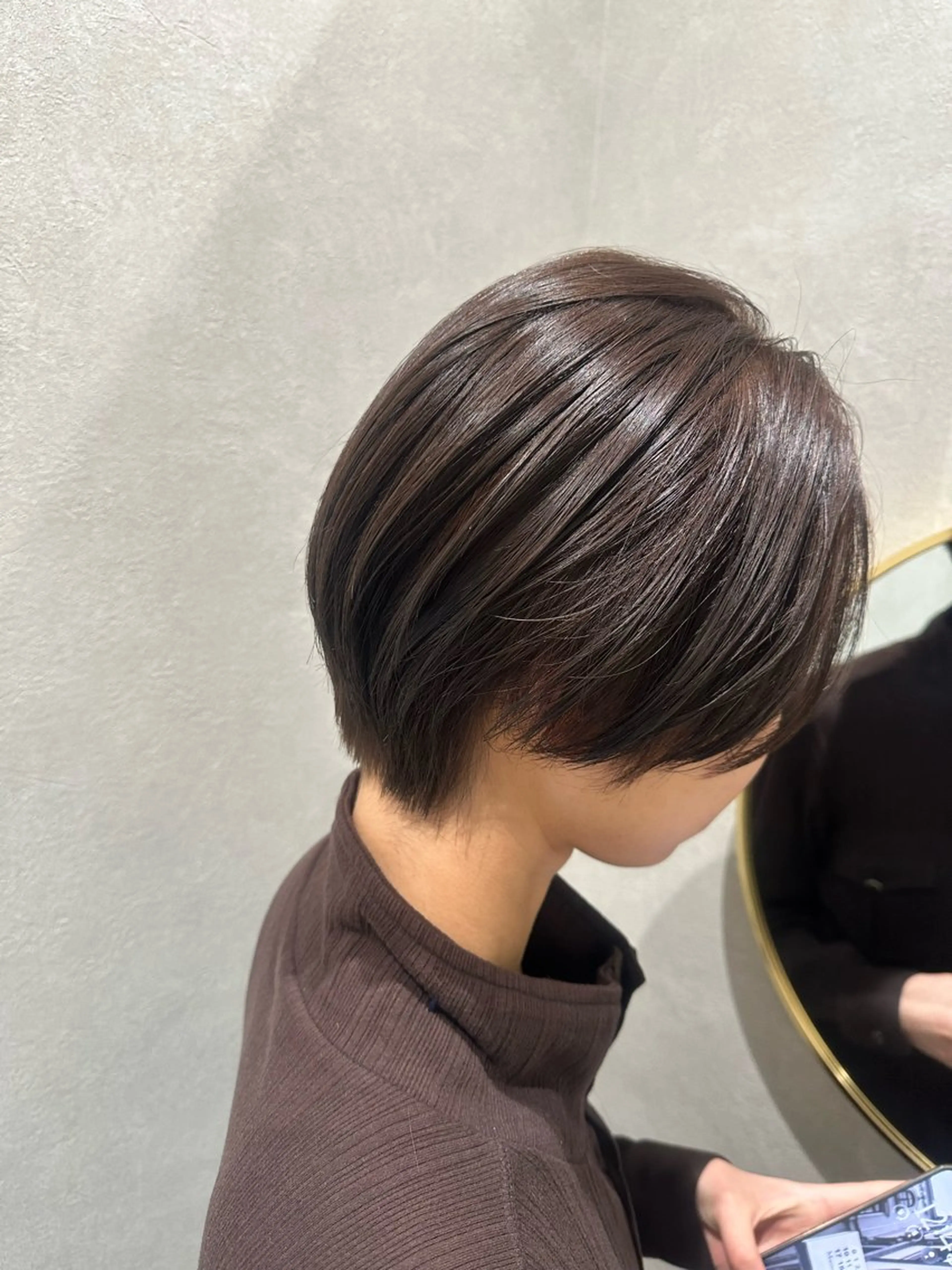 ショート カット ヘアカラー 小寺 唯希のヘアスタイル