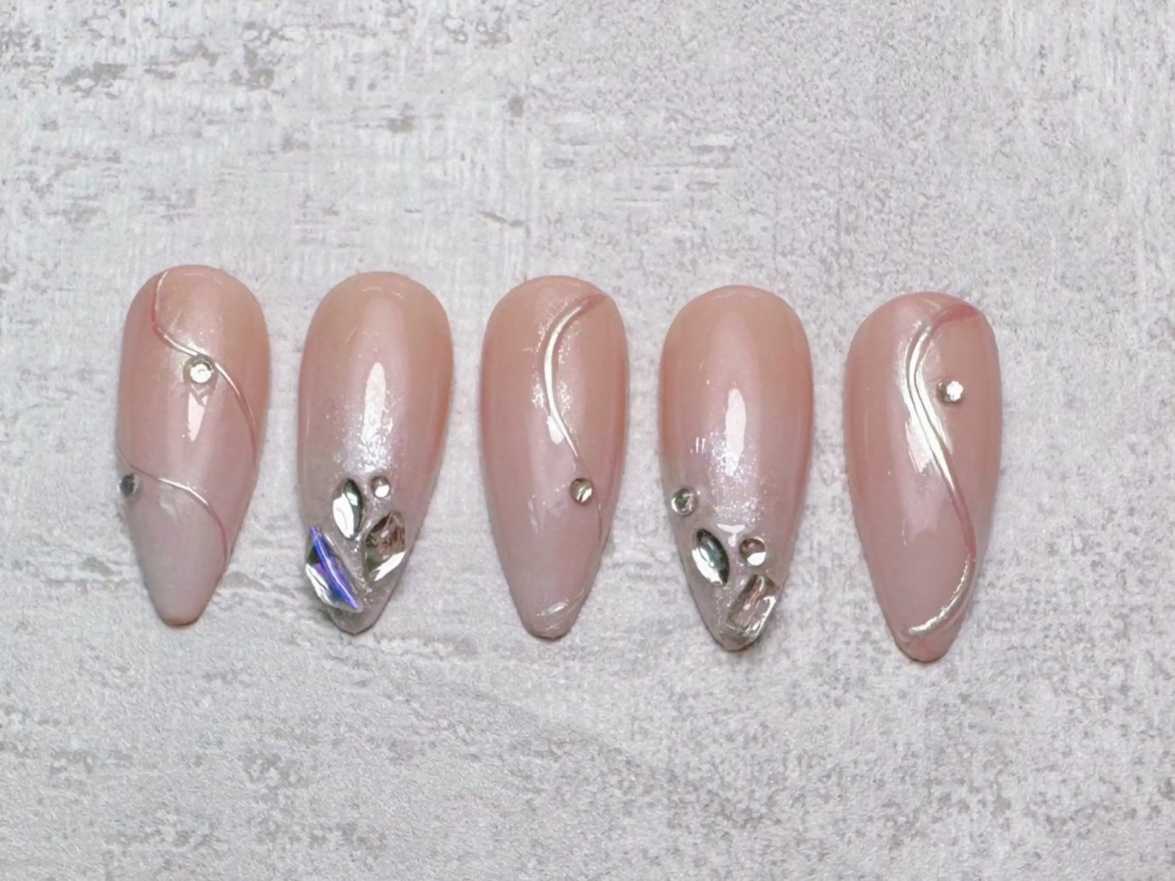 ネイル ハンドネイル lucky nail 歌舞伎町のネイルデザイン