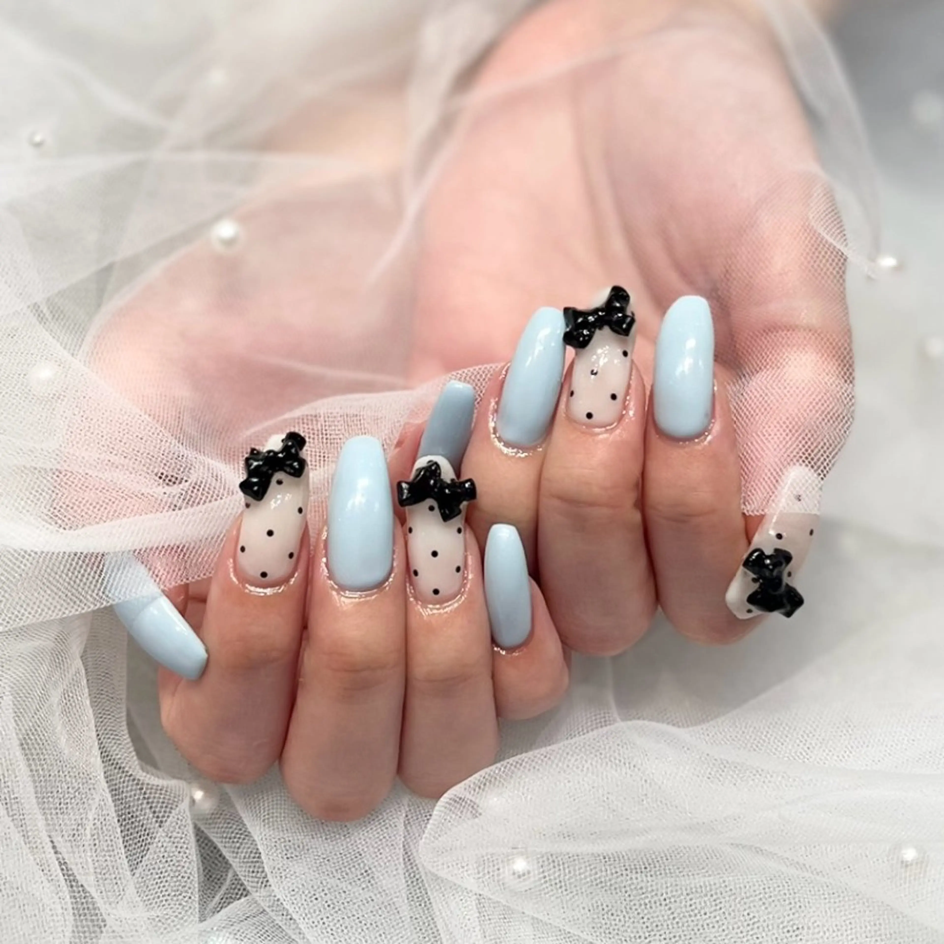 ネイル ATENA RIRIKAのネイルデザイン