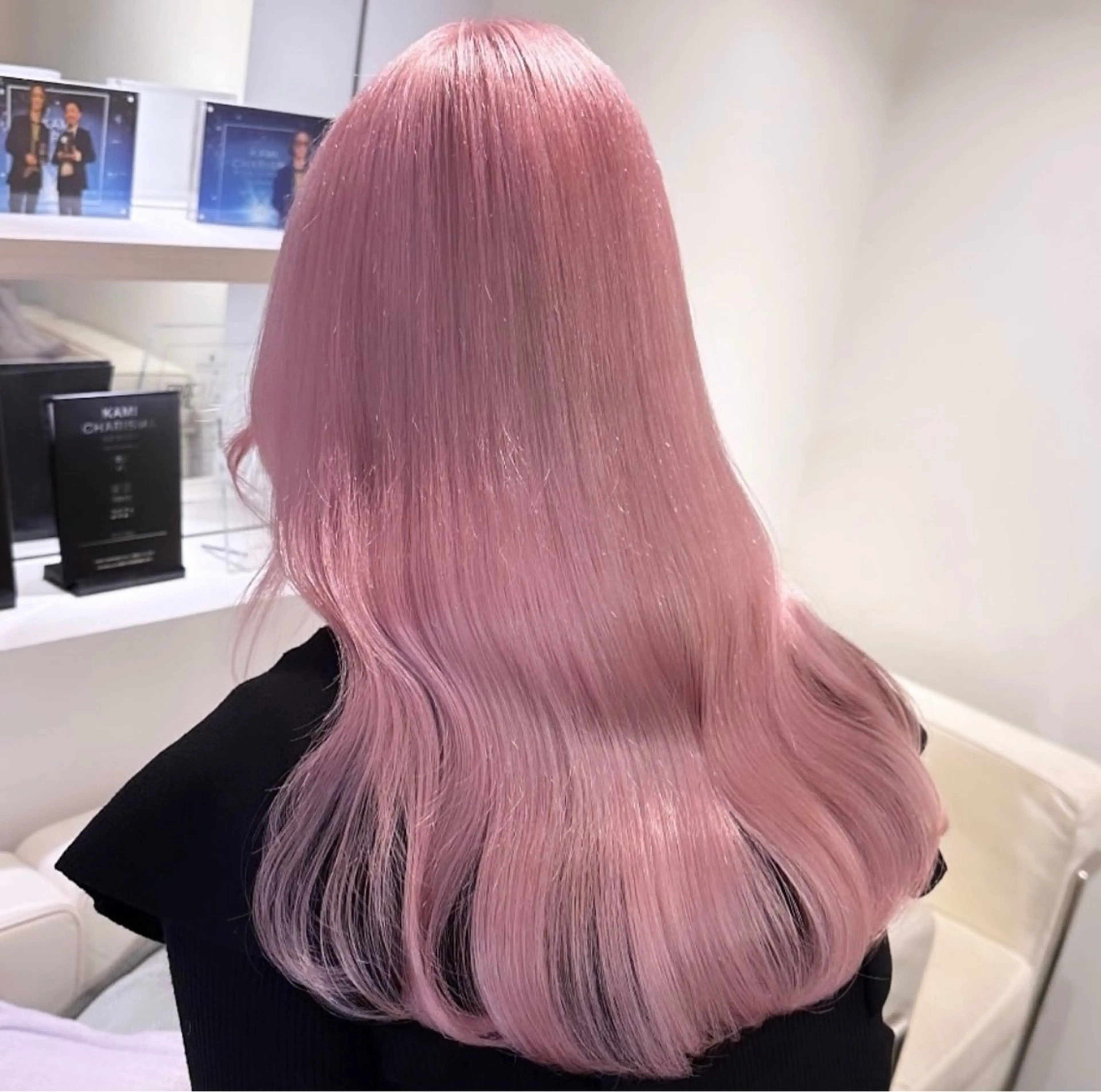 ロング ヘアカラー ばんば ももかのヘアスタイル