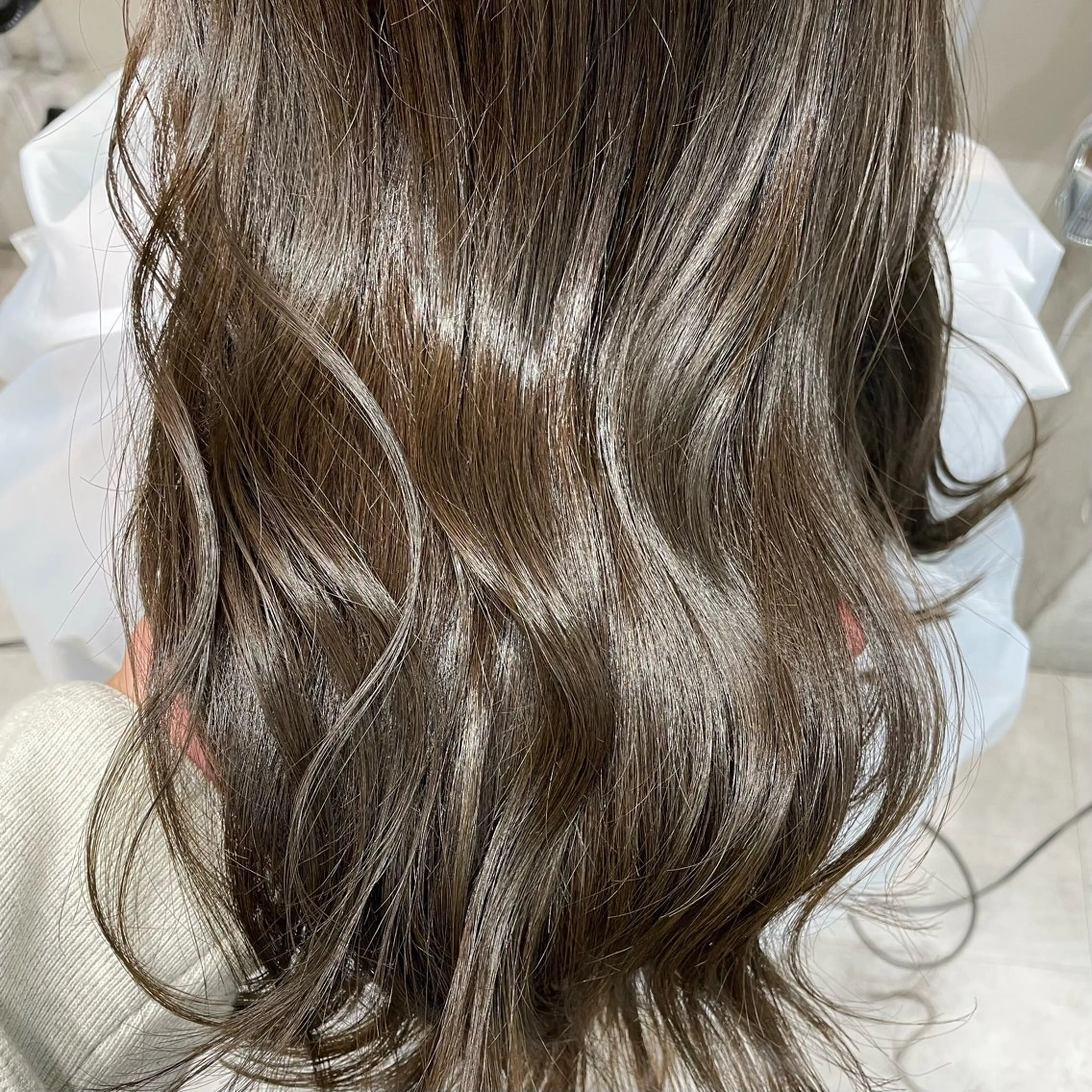 ロング カラー ベージュカラー 透明感カラー グレージュ オリーブベージュ オリーブグレージュ カット ヘアカラー トリートメント 堀江将太朗/恵比寿/ メンズカットのヘアスタイル