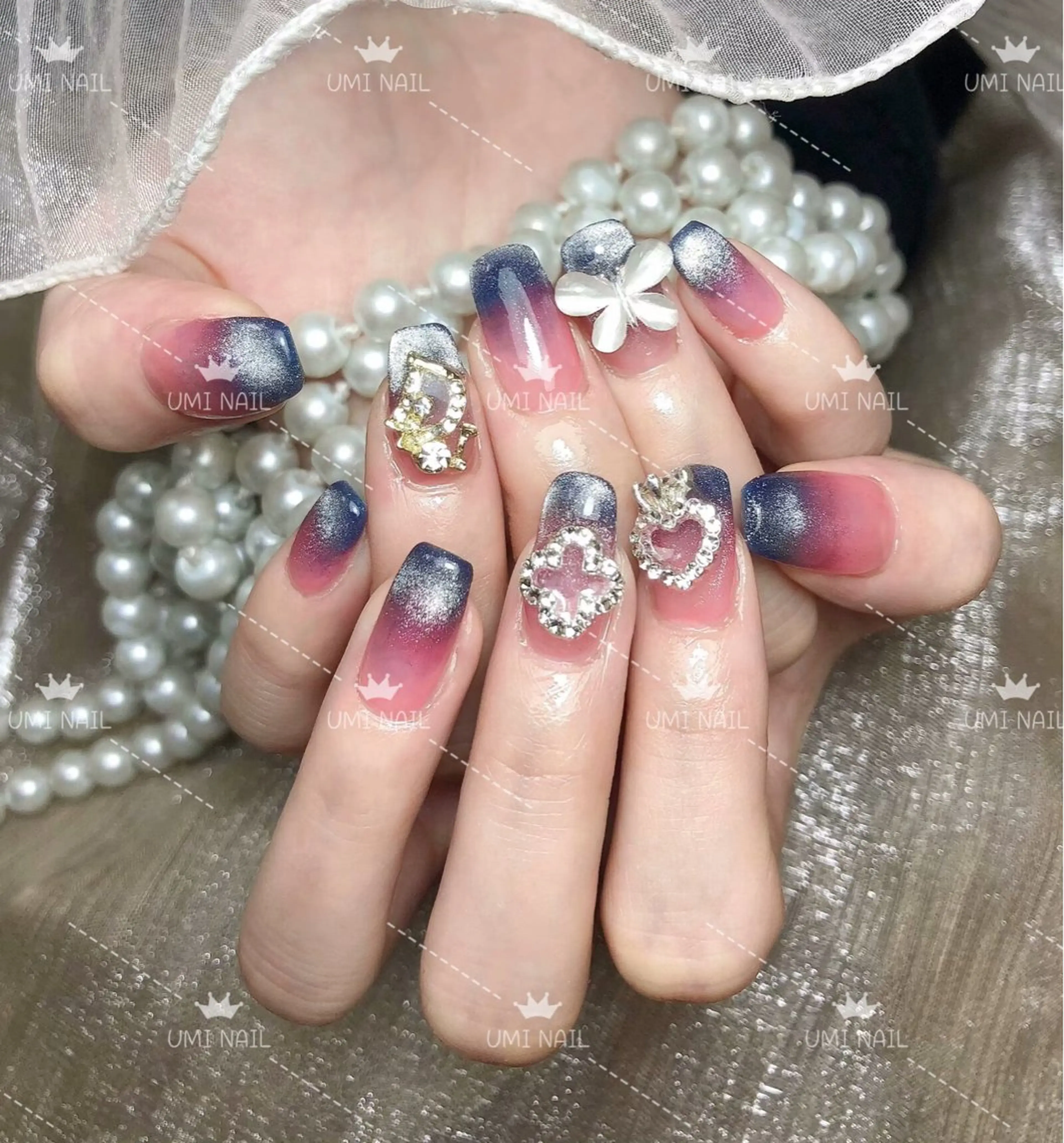 ネイル アートネイル フレンチネイル ジェルネイル グラデーション マグネットネイル ハンドネイル ハンドケア LUXE NAIL SALONのネイルデザイン