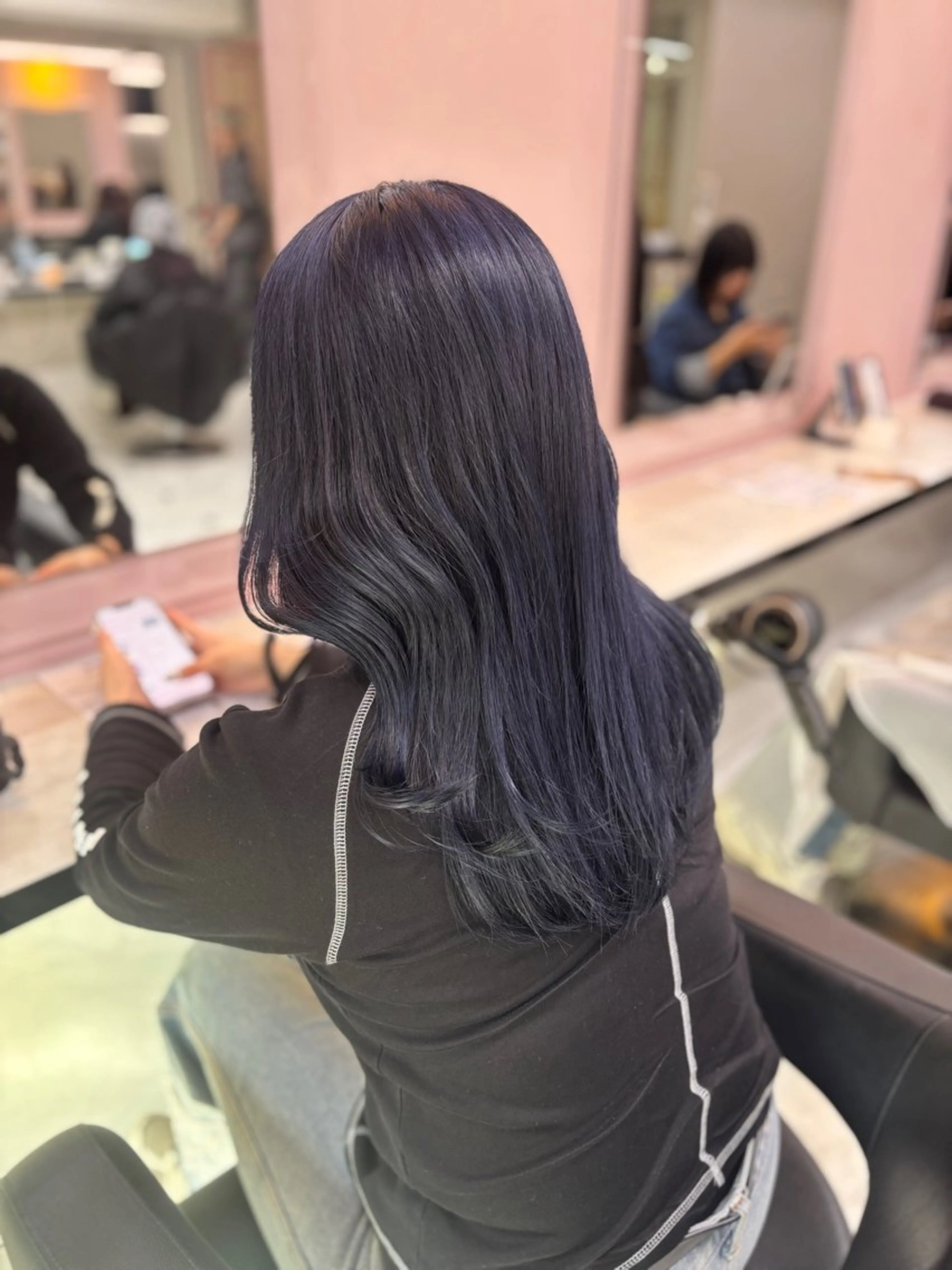 ロング カラー 💙ハイトーン韓国風 色白ヘア💙manaのヘアスタイル