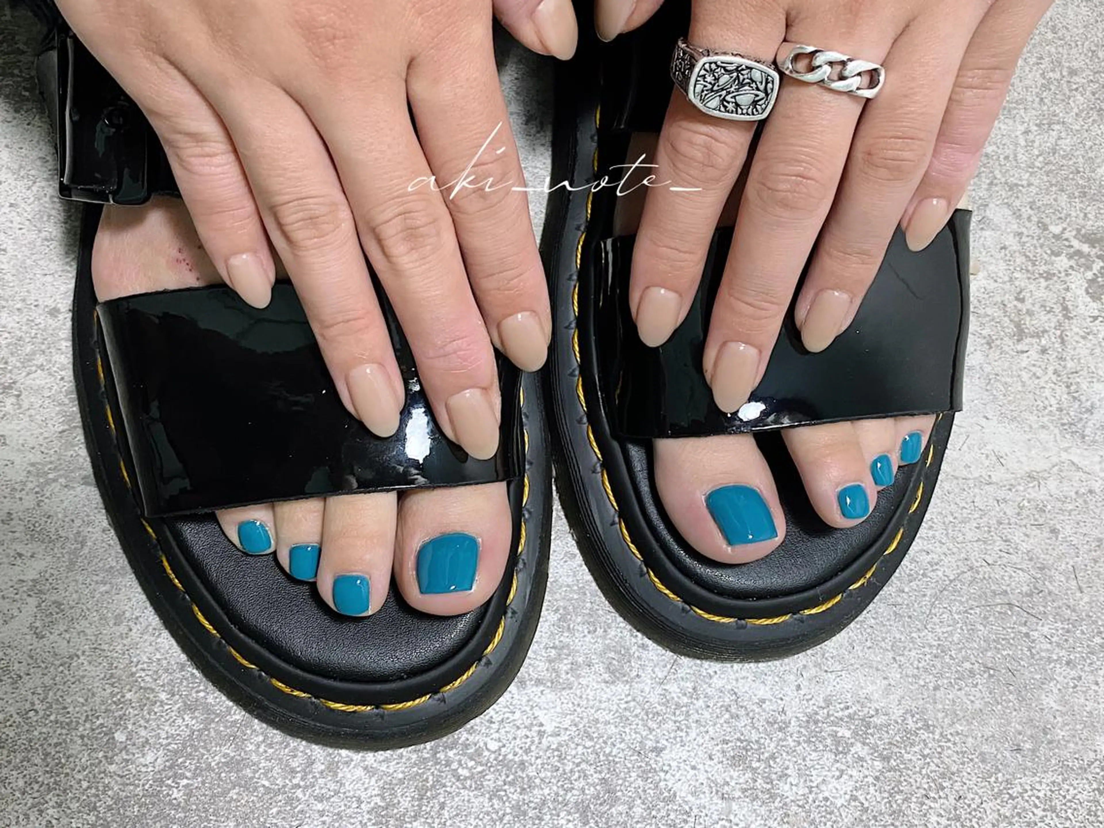 ネイル フットネイル ハンドネイル フットネイル GRANDE大須 栄/店長 aki🌙のネイルデザイン