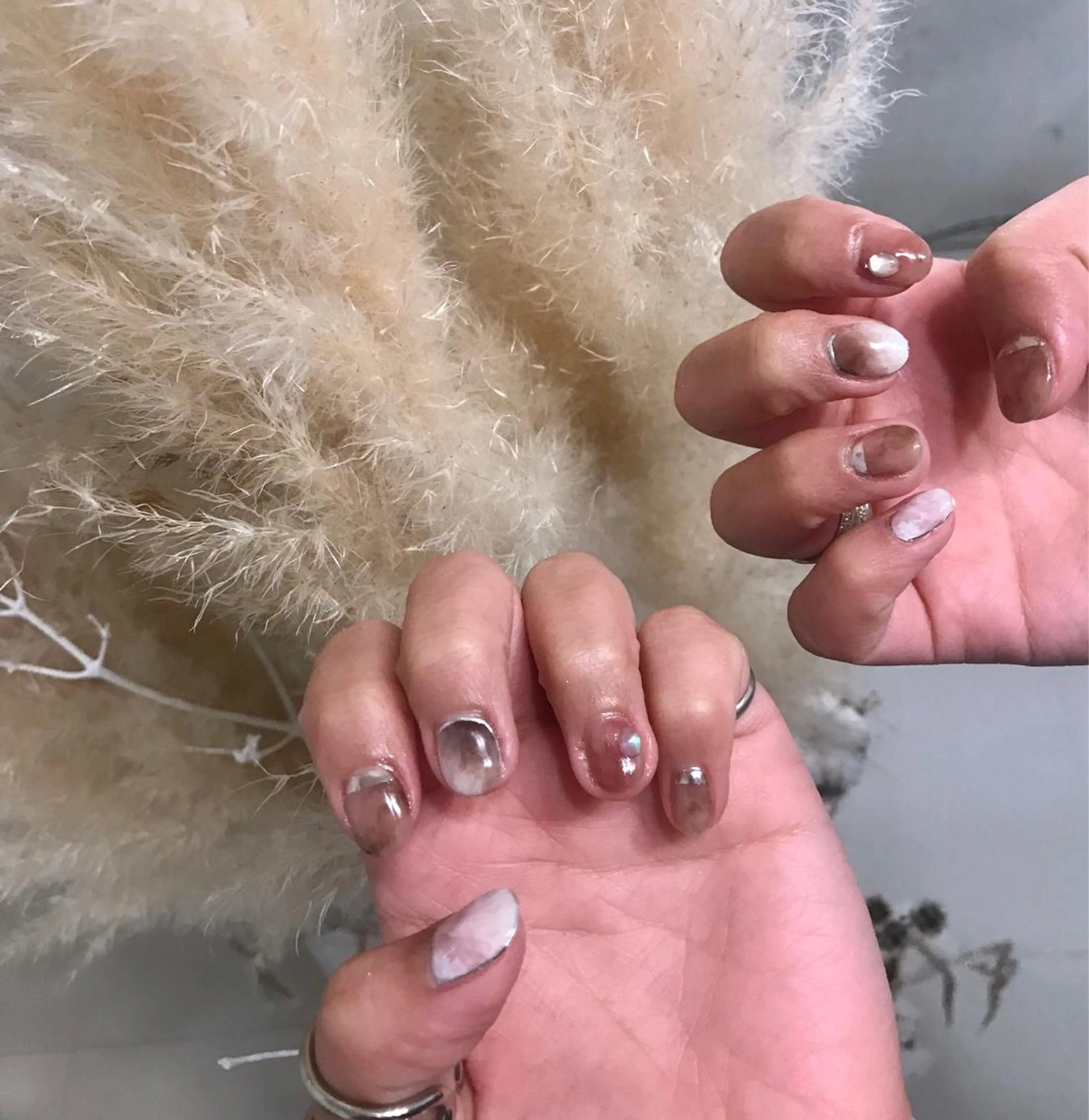 ショート カラー パーマ ヘアアレンジ ネイル マツエク・マツパ ブラウンカラー カラーマツエク ブラウン クリアネイル ハンドネイル ハンドケア nail&eye Aoのマツエク・マツパデザイン