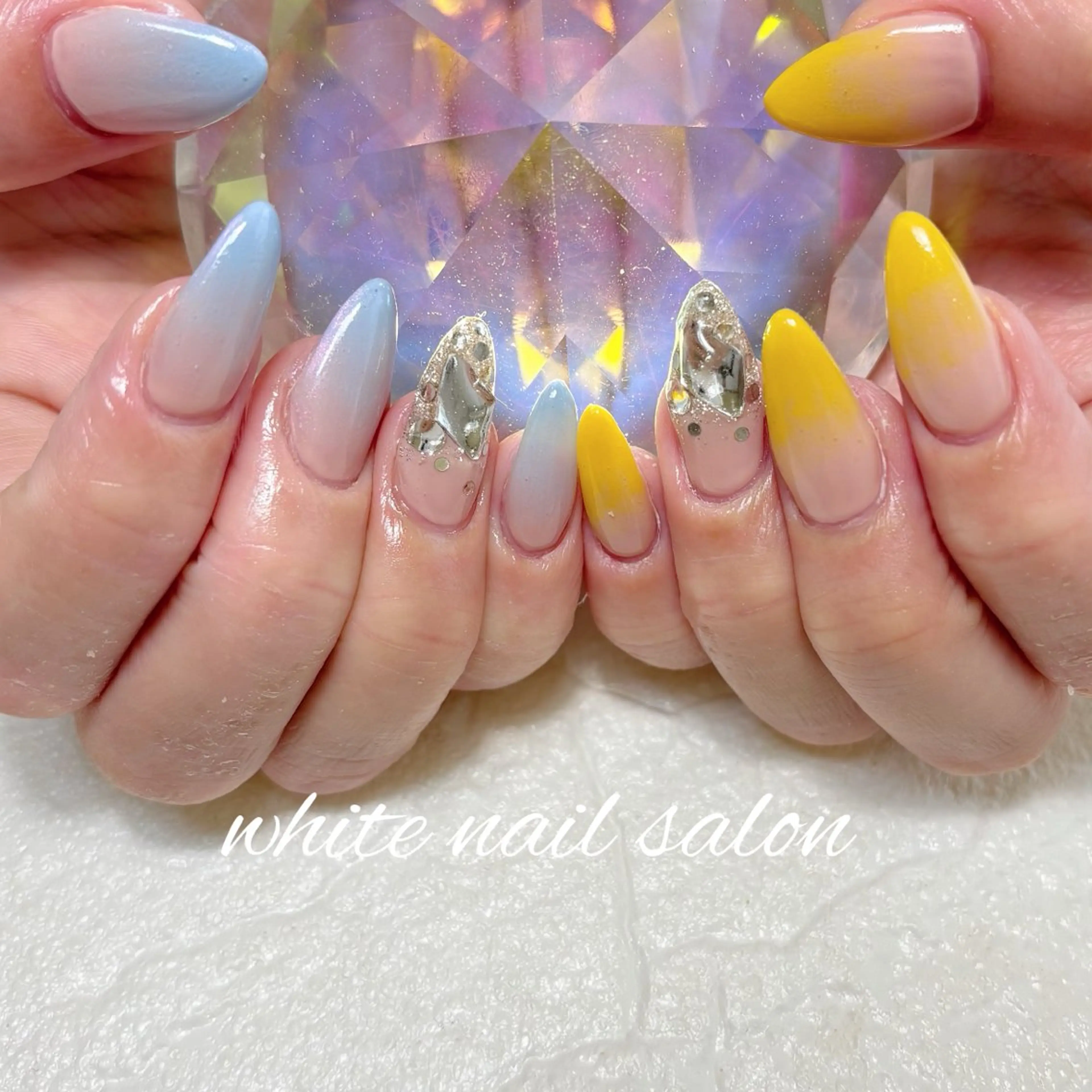 ネイル フットネイル 持ち込み ハンドネイル white nail salonのネイルデザイン