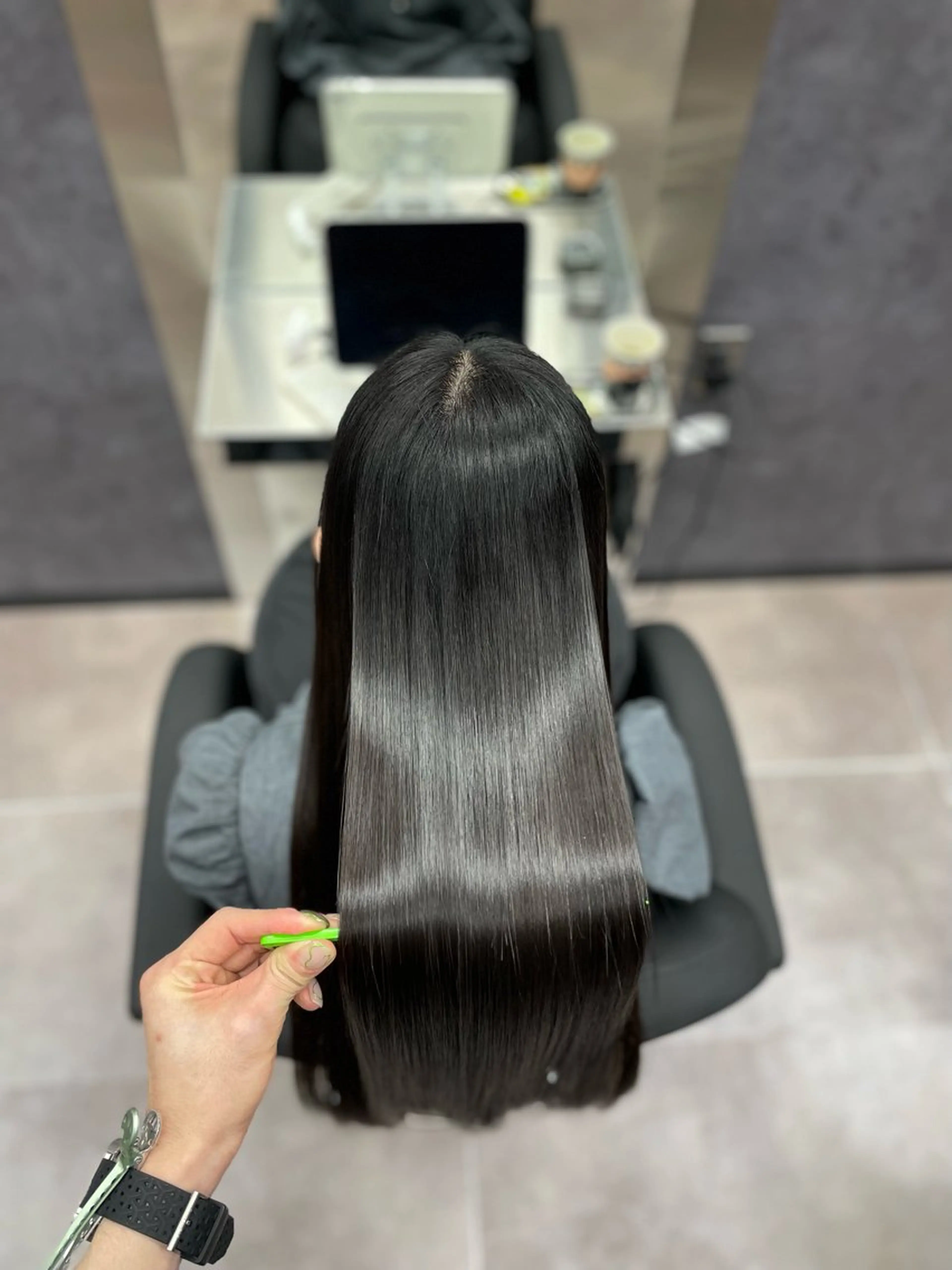 ロング カット ヘアカラー トリートメント CYNTHIADUE 店長｜ IRISUのヘアスタイル