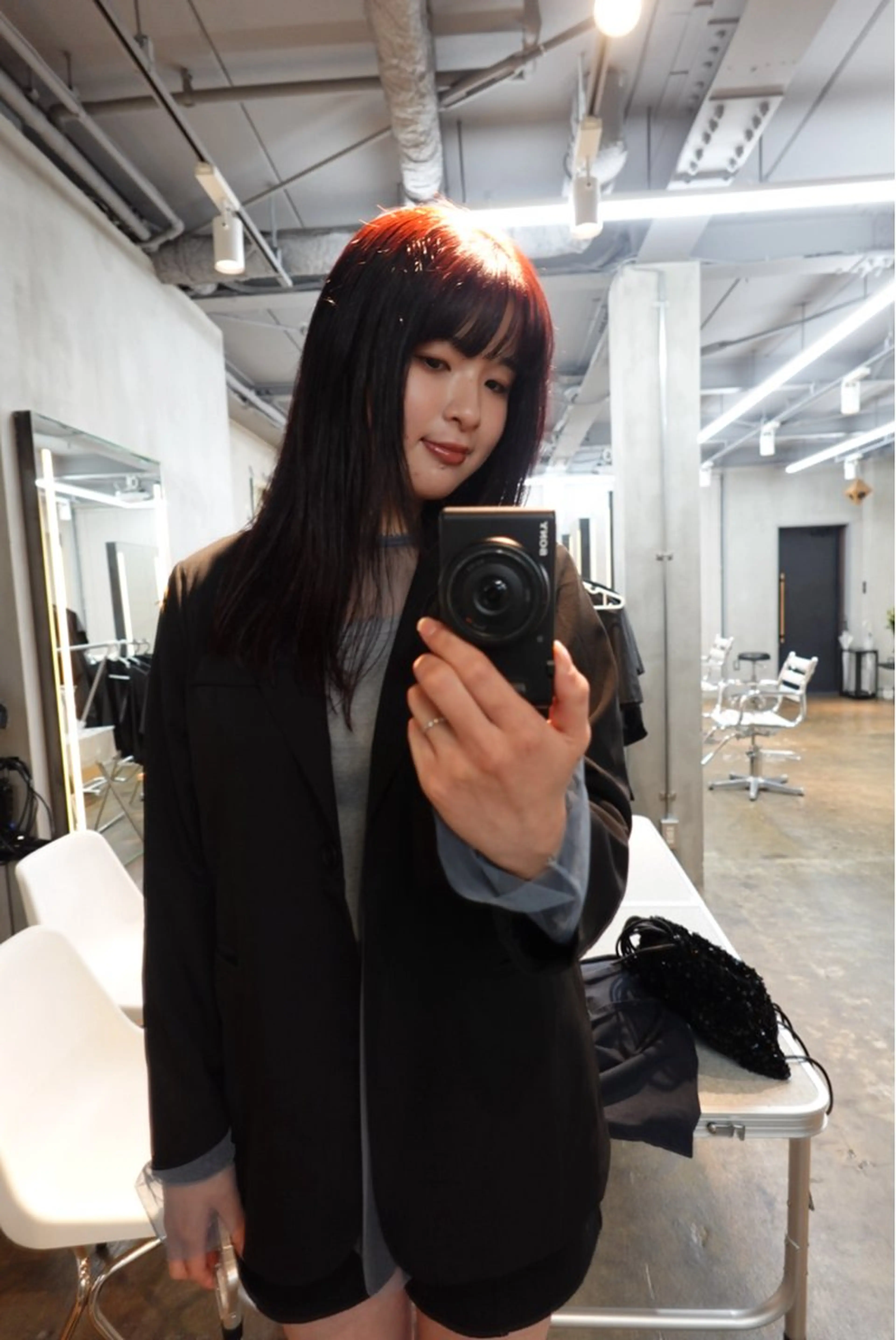 ロング カラー 浅野 桃代のヘアスタイル