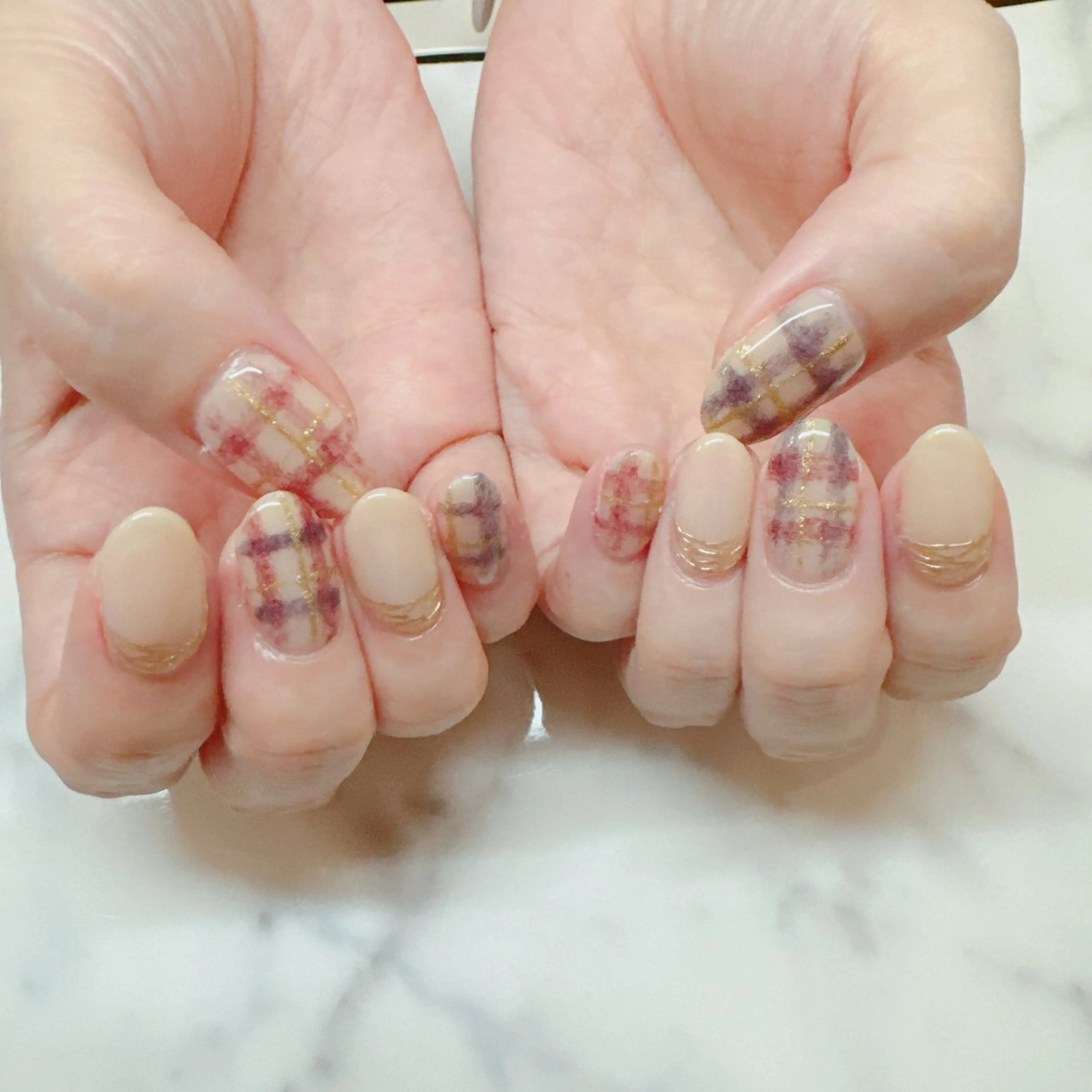 ネイル アートネイル BANBINANAIL所属・イリネコ マリのネイルデザイン