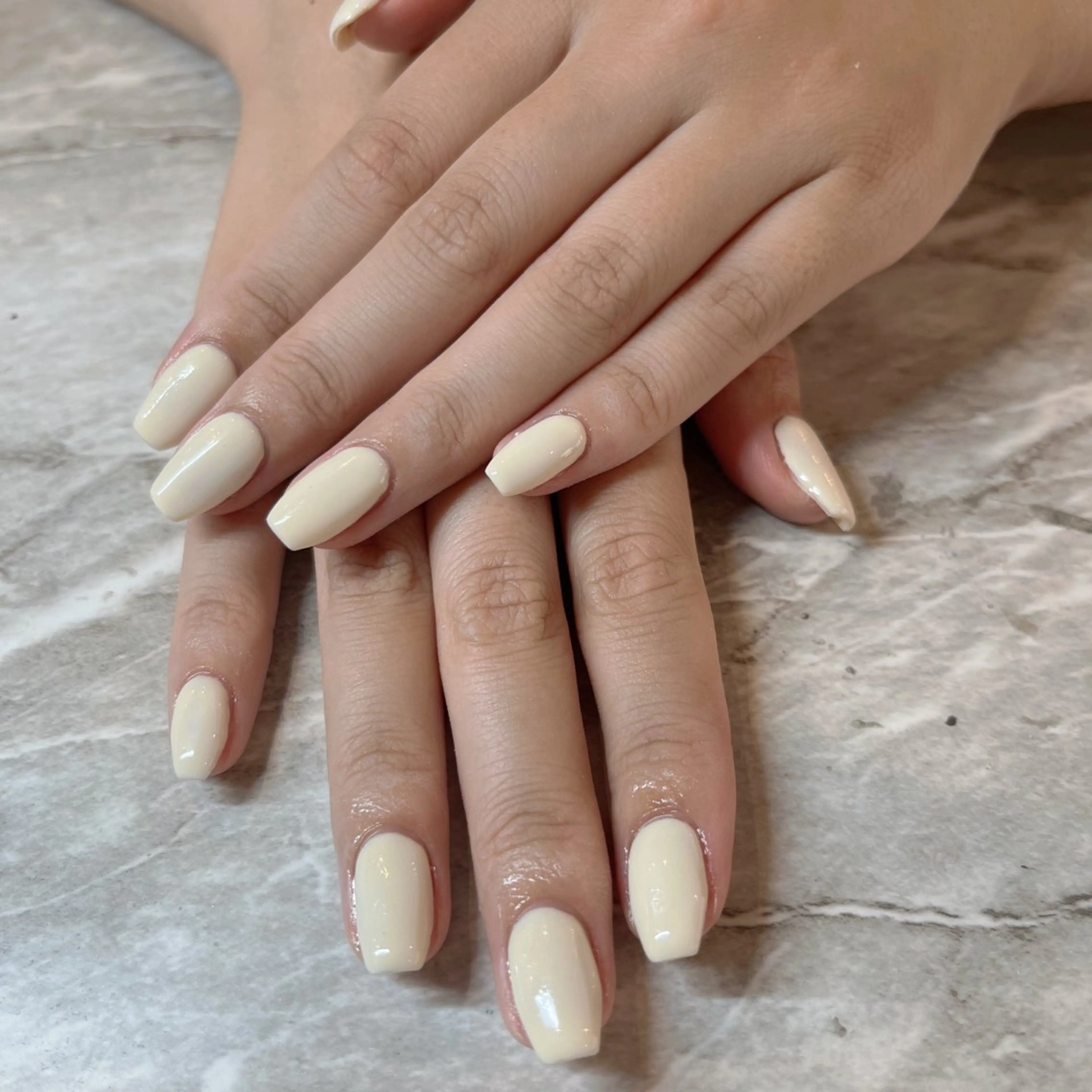 ネイル ワンカラーネイル TRU NAIL＆EYE 上野店【トゥルーネイル＆アイ】所属・TRU ももかのネイルデザイン