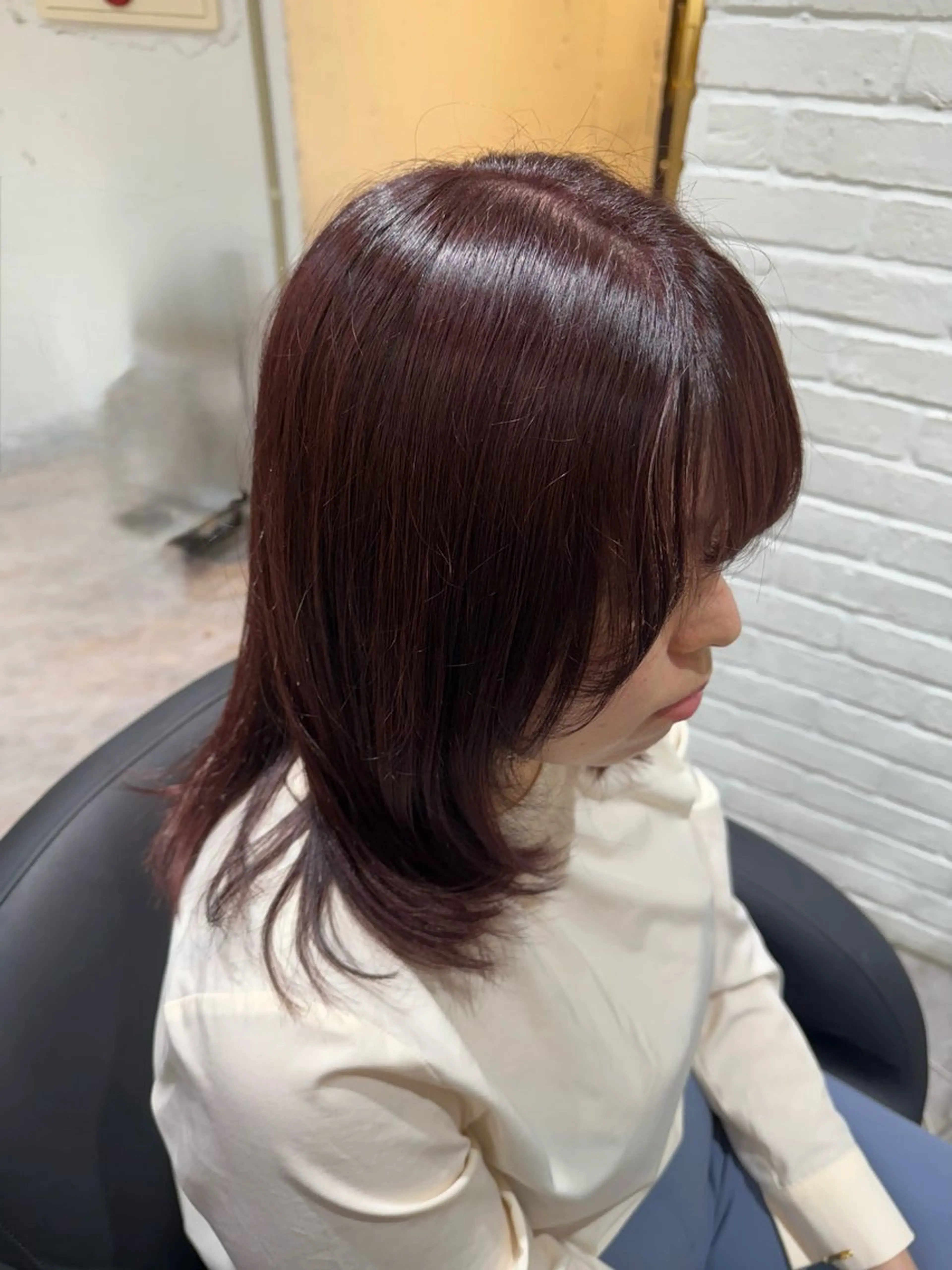 カラー カクノ トモヤのヘアスタイル