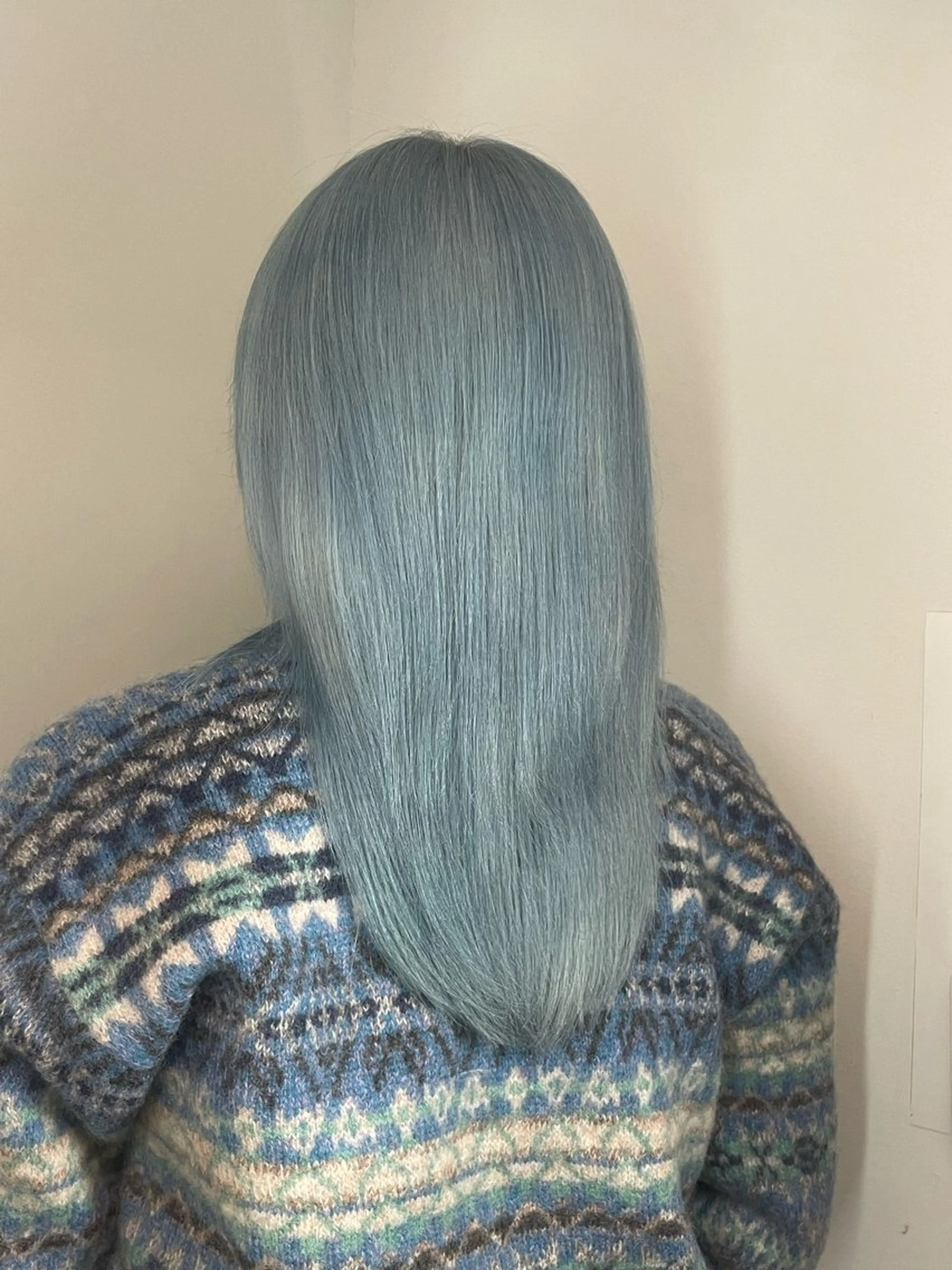 セミロング Hana ハイトーン🕯🩰のヘアスタイル