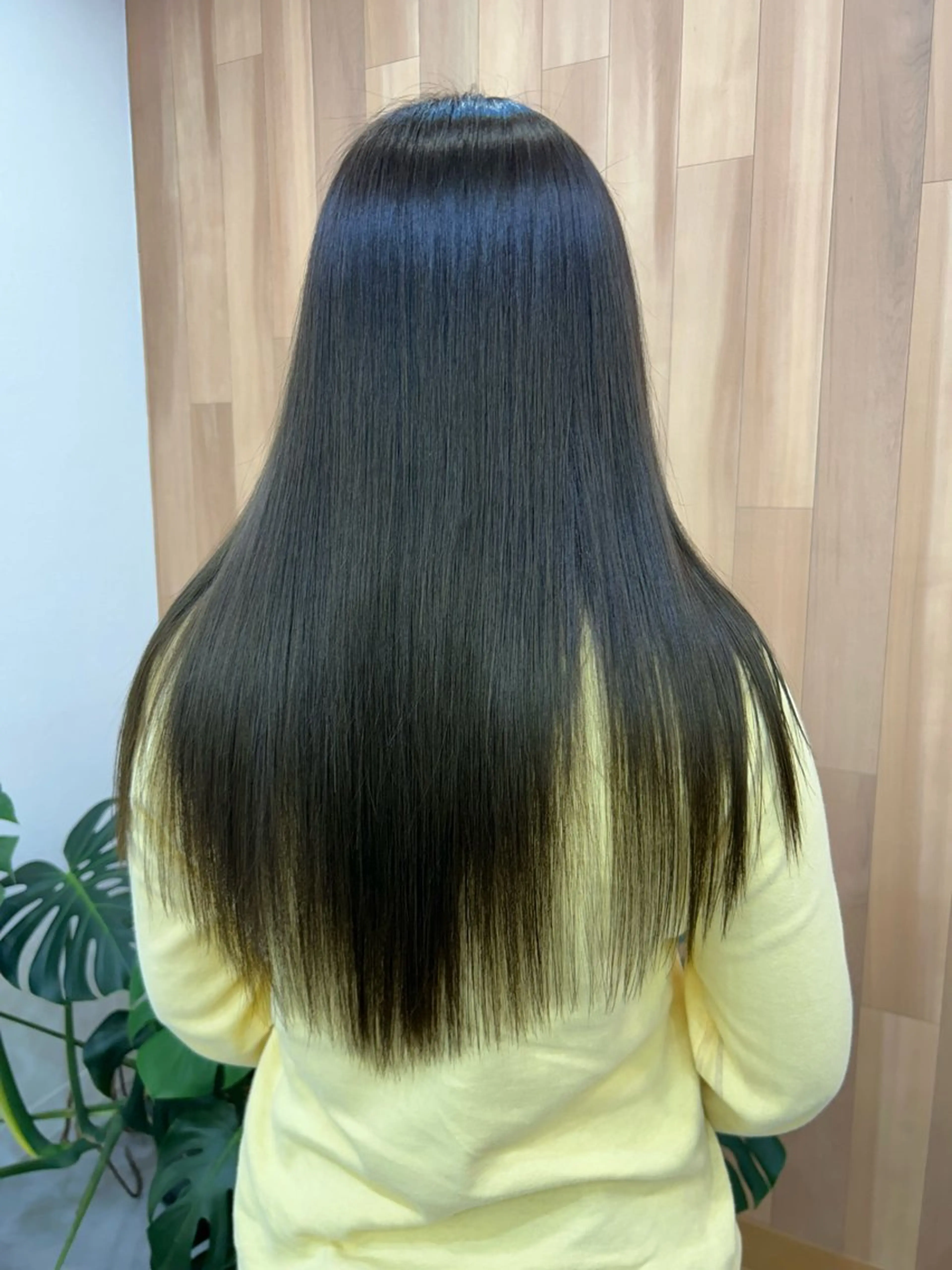 カラー 田村 雪華のヘアスタイル