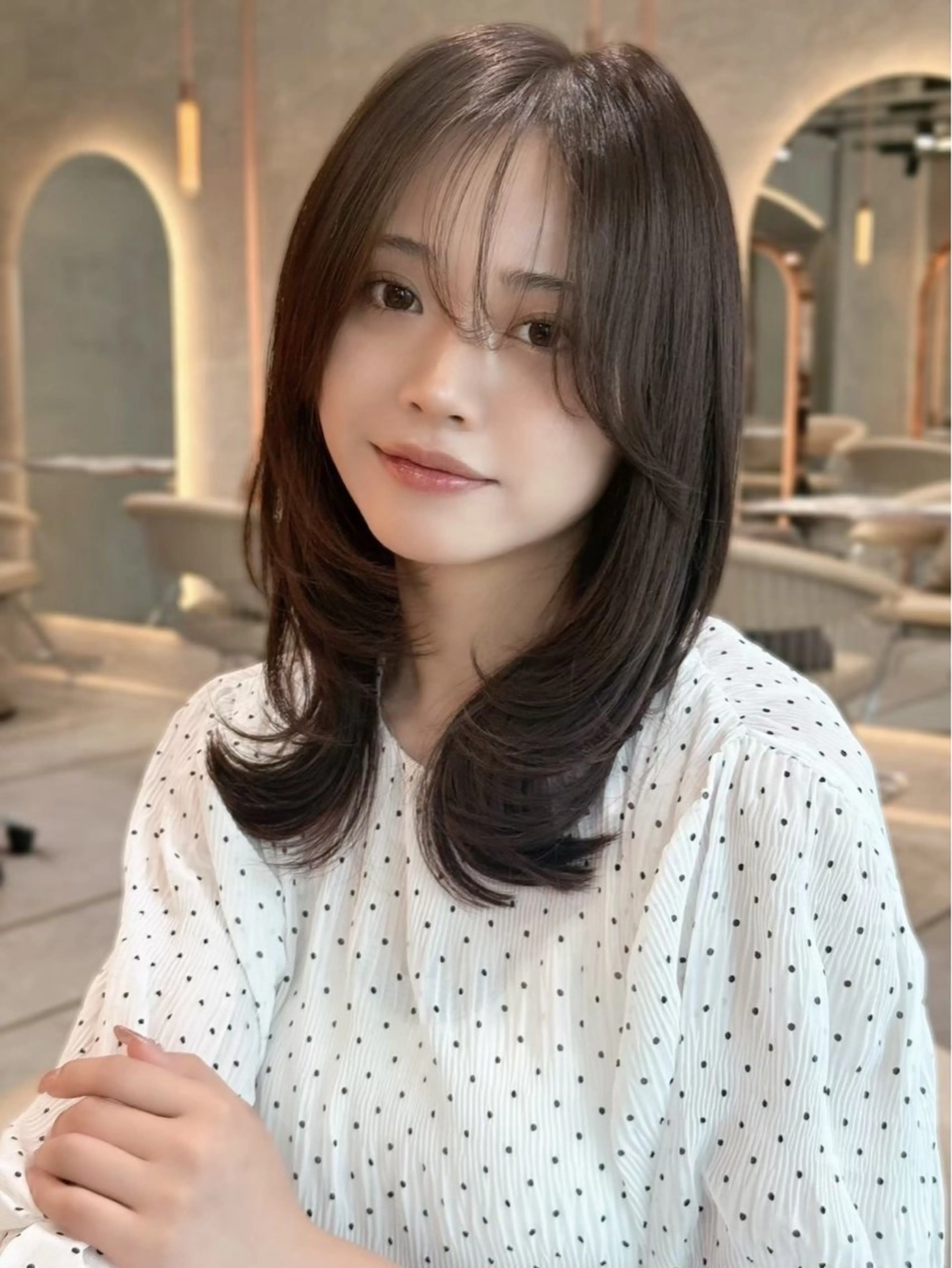 セミロング カット ヘアカラー トリートメント rina韓国ヘア 透明感カラーのヘアスタイル