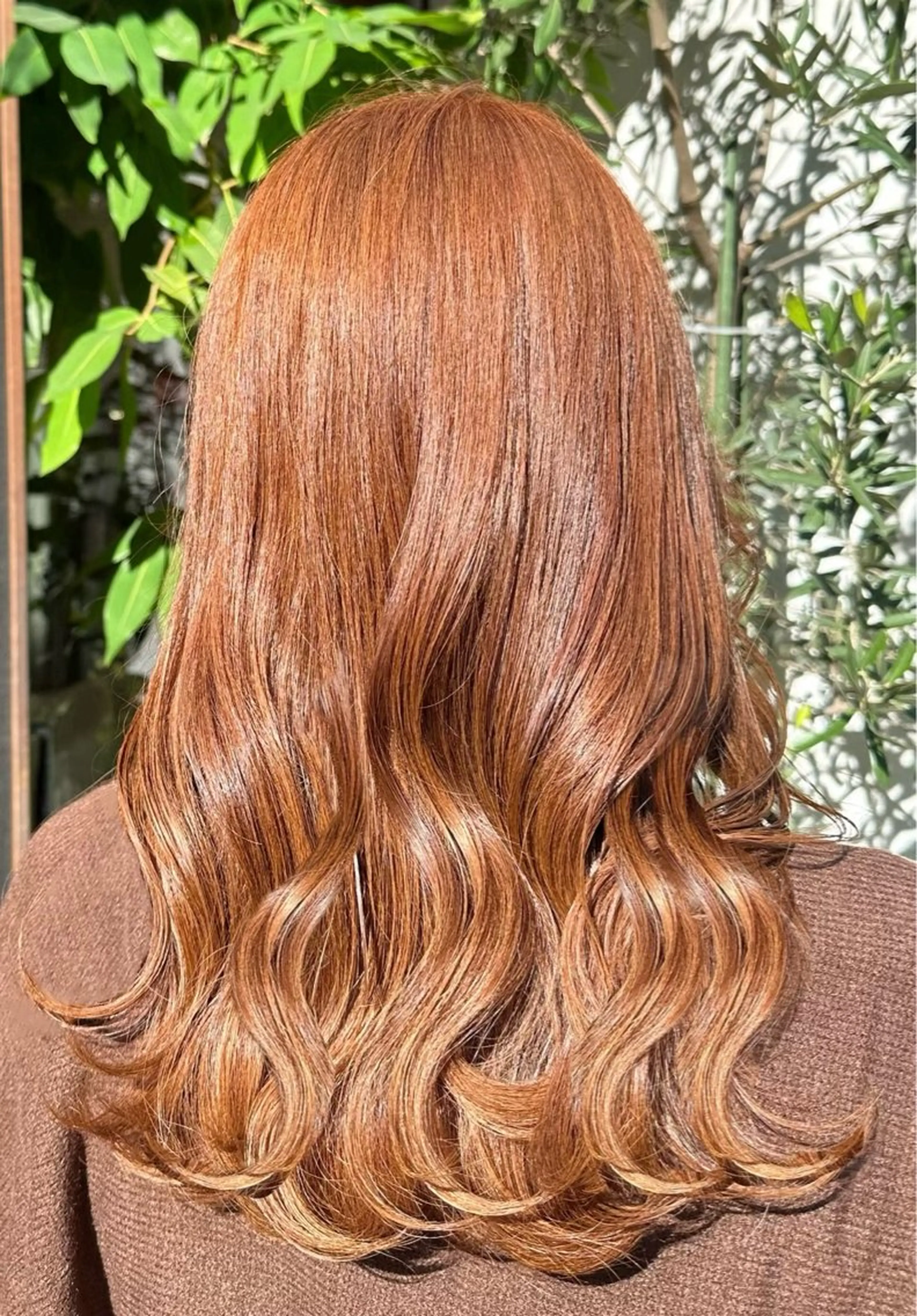 セミロング カラー ブリーチ ダブルカラー オレンジ オタクアイリスト 🎀🪞山﨑愛菜のマツエク・マツパデザイン