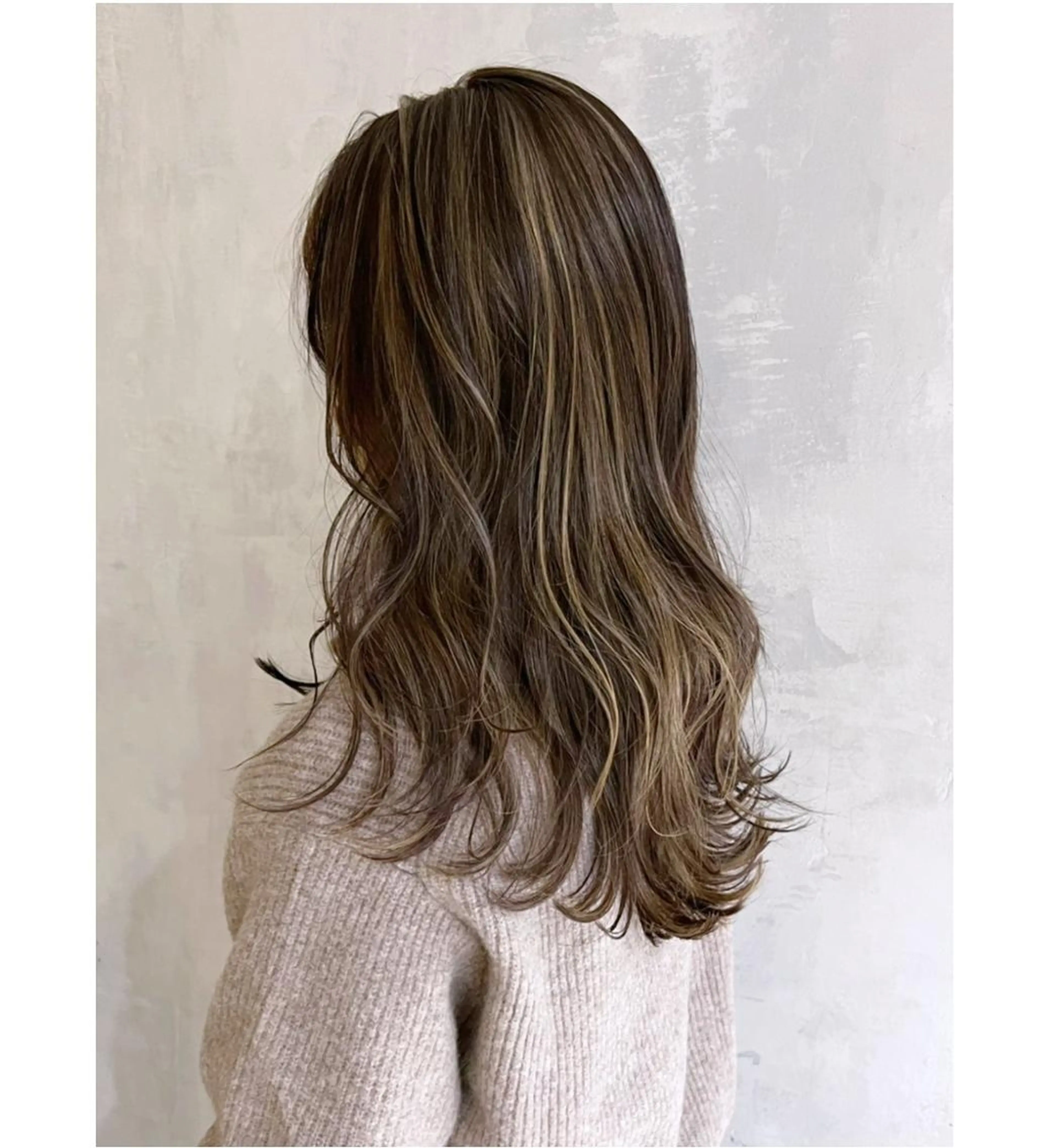 ロング ヘアアレンジ パーマ カラー ハイライトカラー ハイライト ITbyALBUM 中野店のヘアスタイル