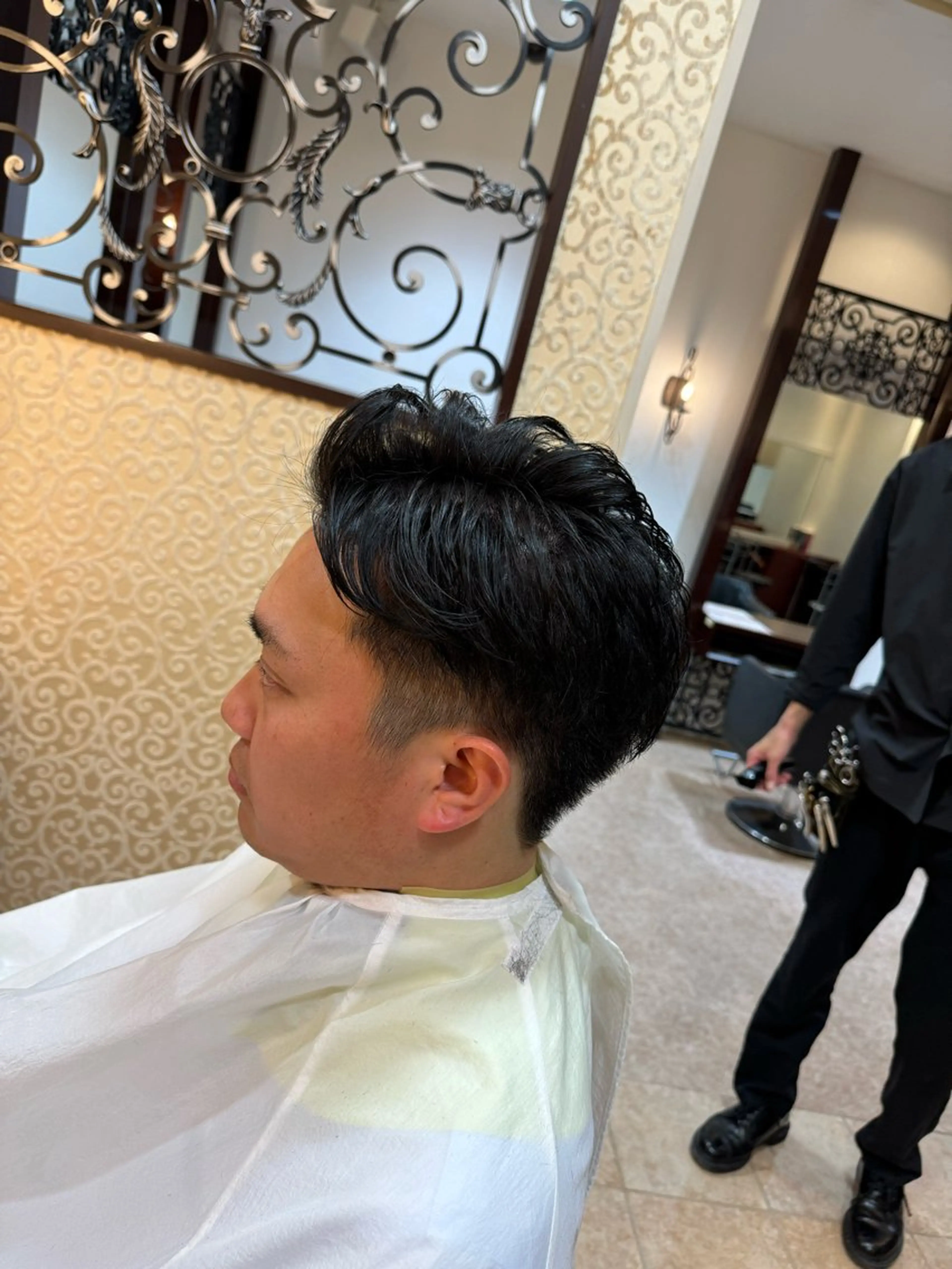 メンズ 郷右近 すずのヘアスタイル