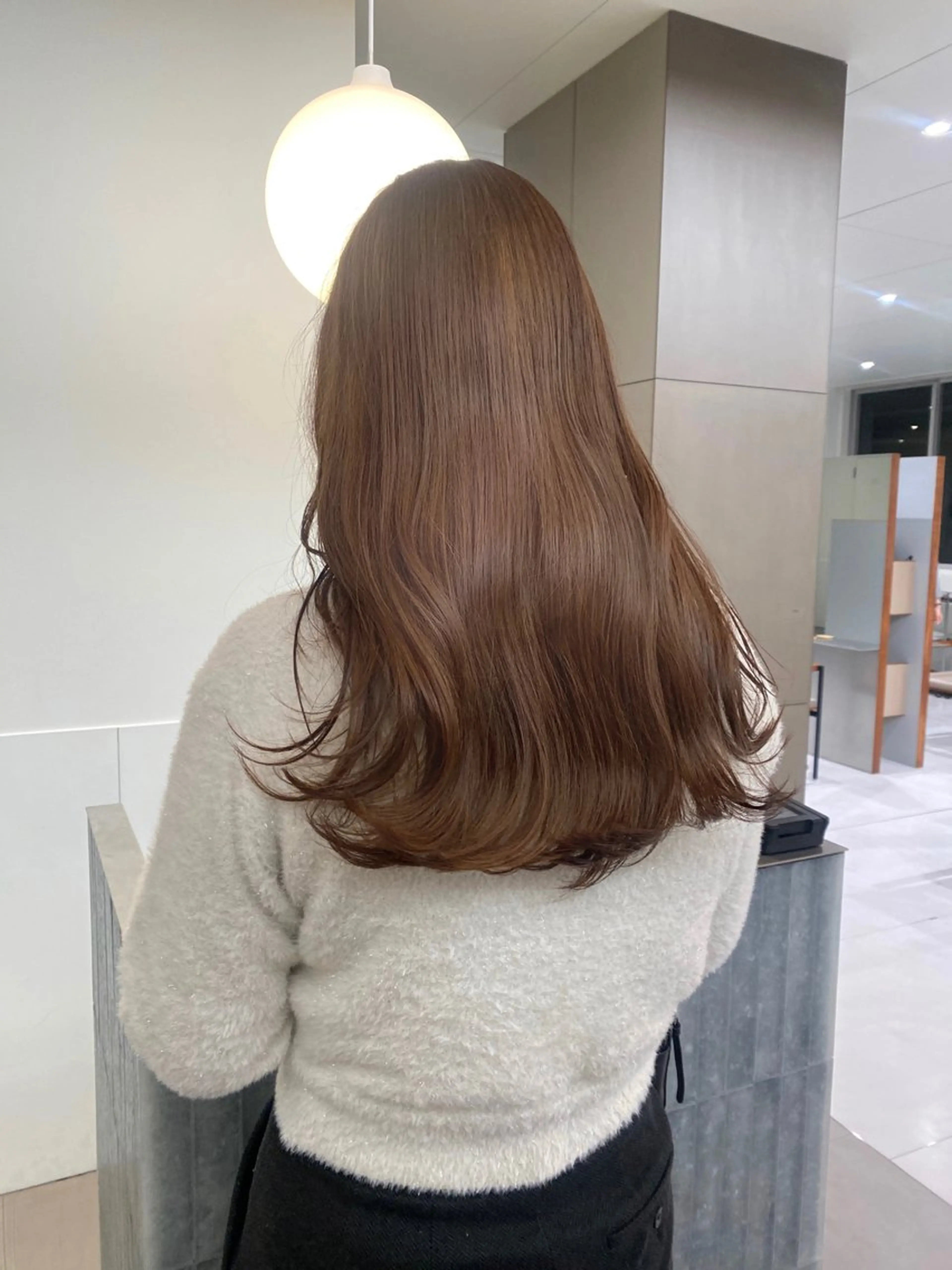 ロング カラー イルミナカラー ヘアカラー トリートメント 高発色ブリーチ/ ハイレイヤー🪽aiのヘアスタイル