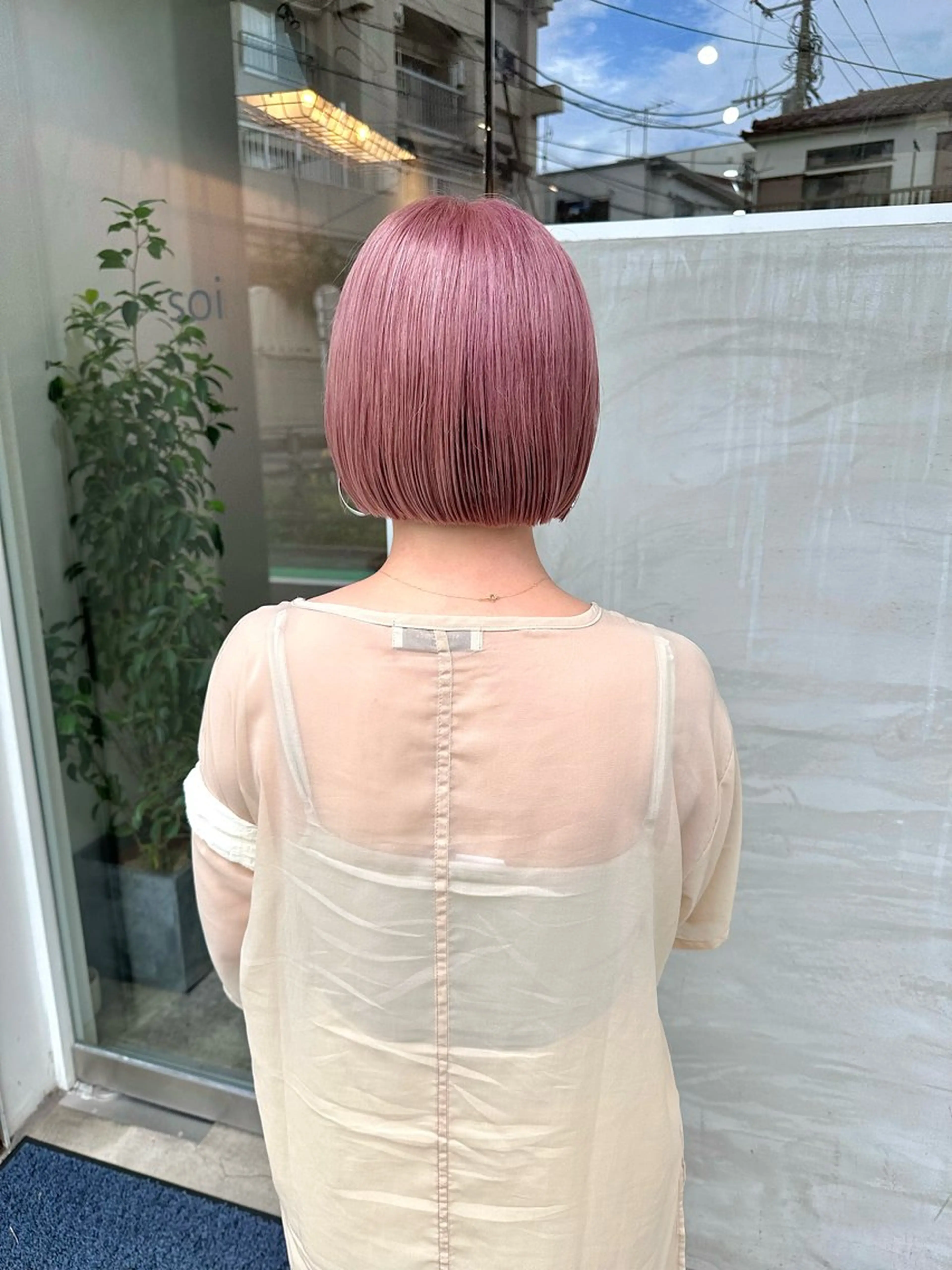 ショート カラー ブリーチ ケアブリーチ ハイトーンカラー カット ヘアカラー トリートメント パーマ/透明感カラー /ボブ/吉田一生のヘアスタイル