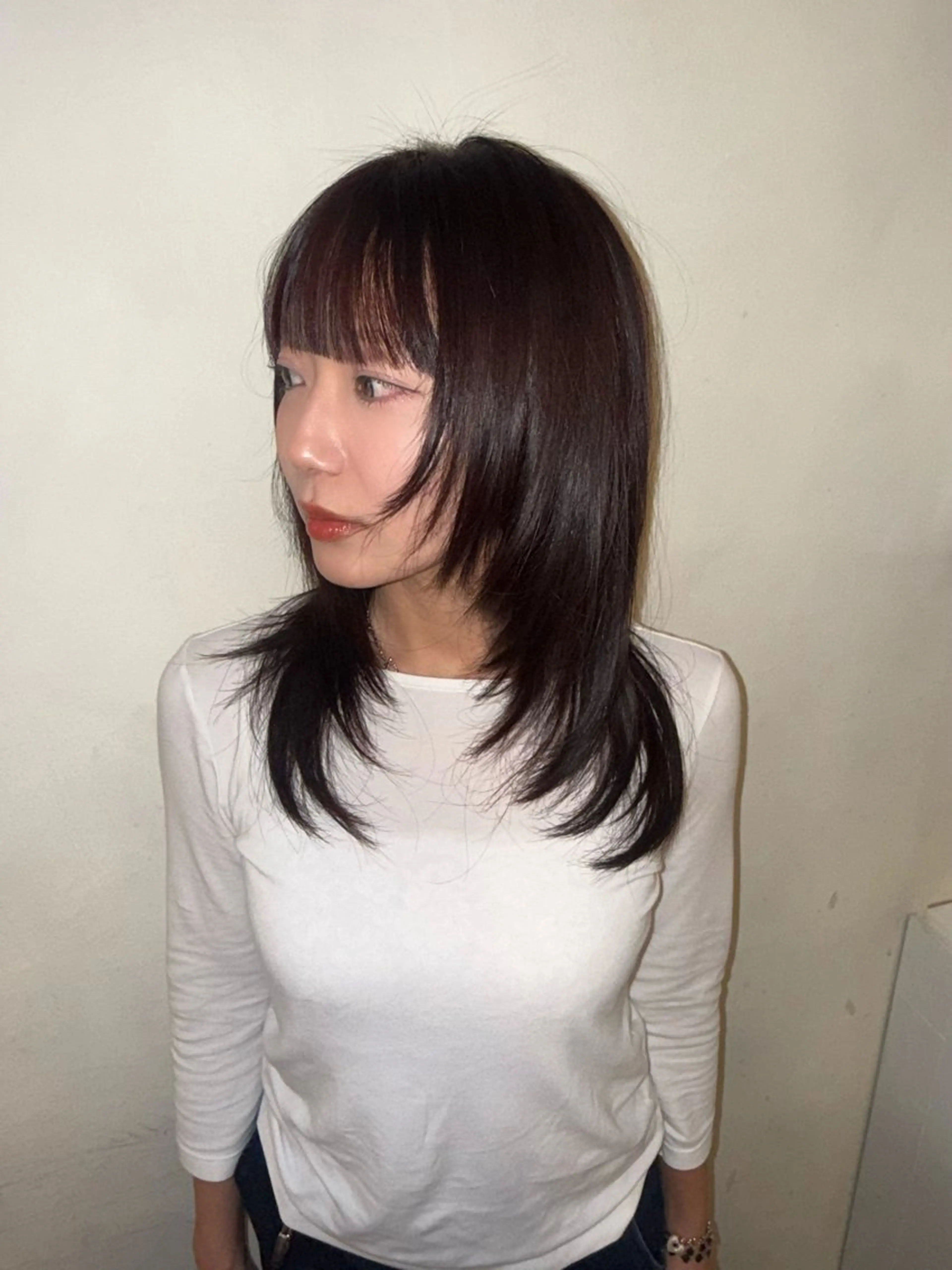 ミディアム カラー ハッシュカット 韓国レイヤー　 suzuのヘアスタイル