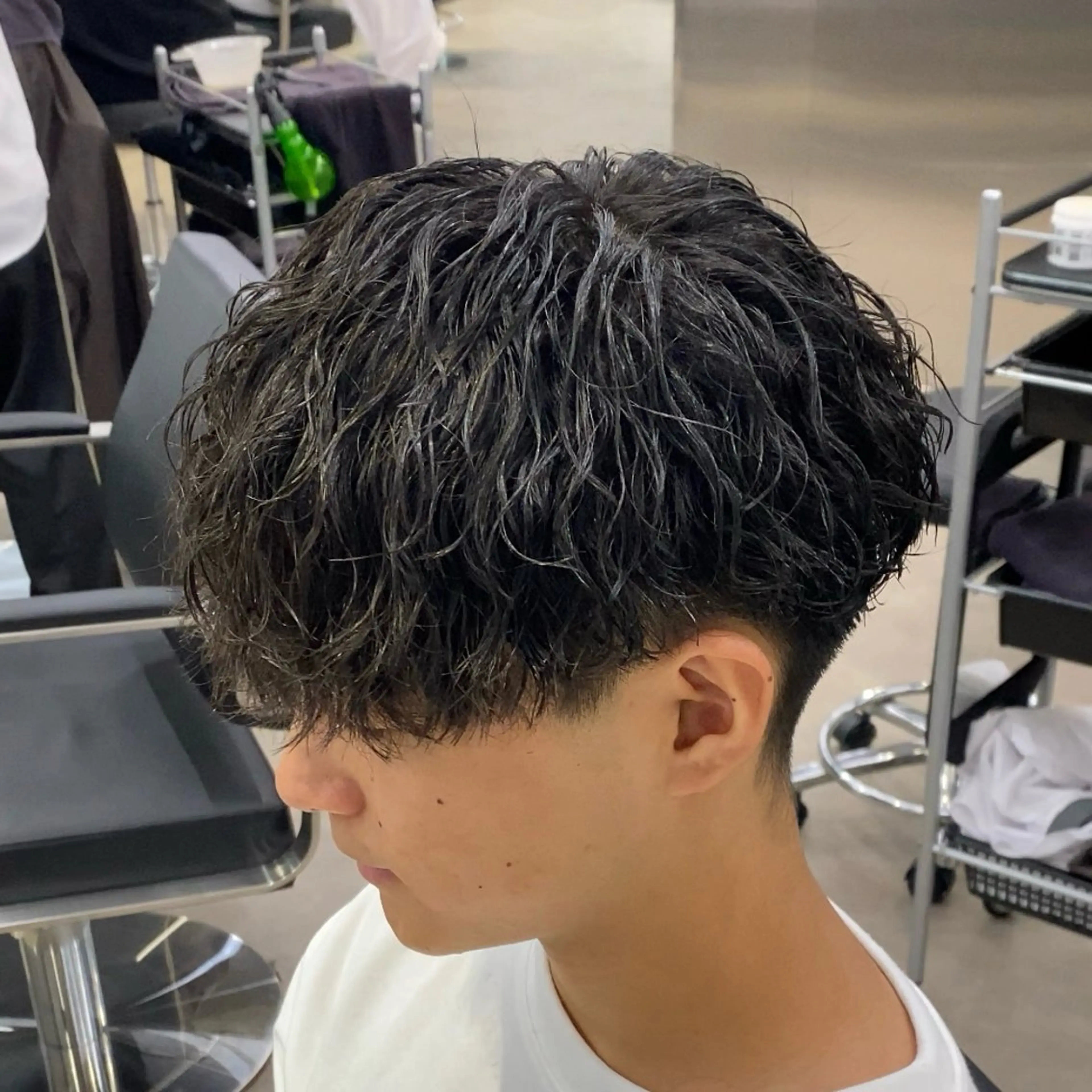 ショート パーマ メンズ メンズ特化LIBER 石川玲央のヘアスタイル