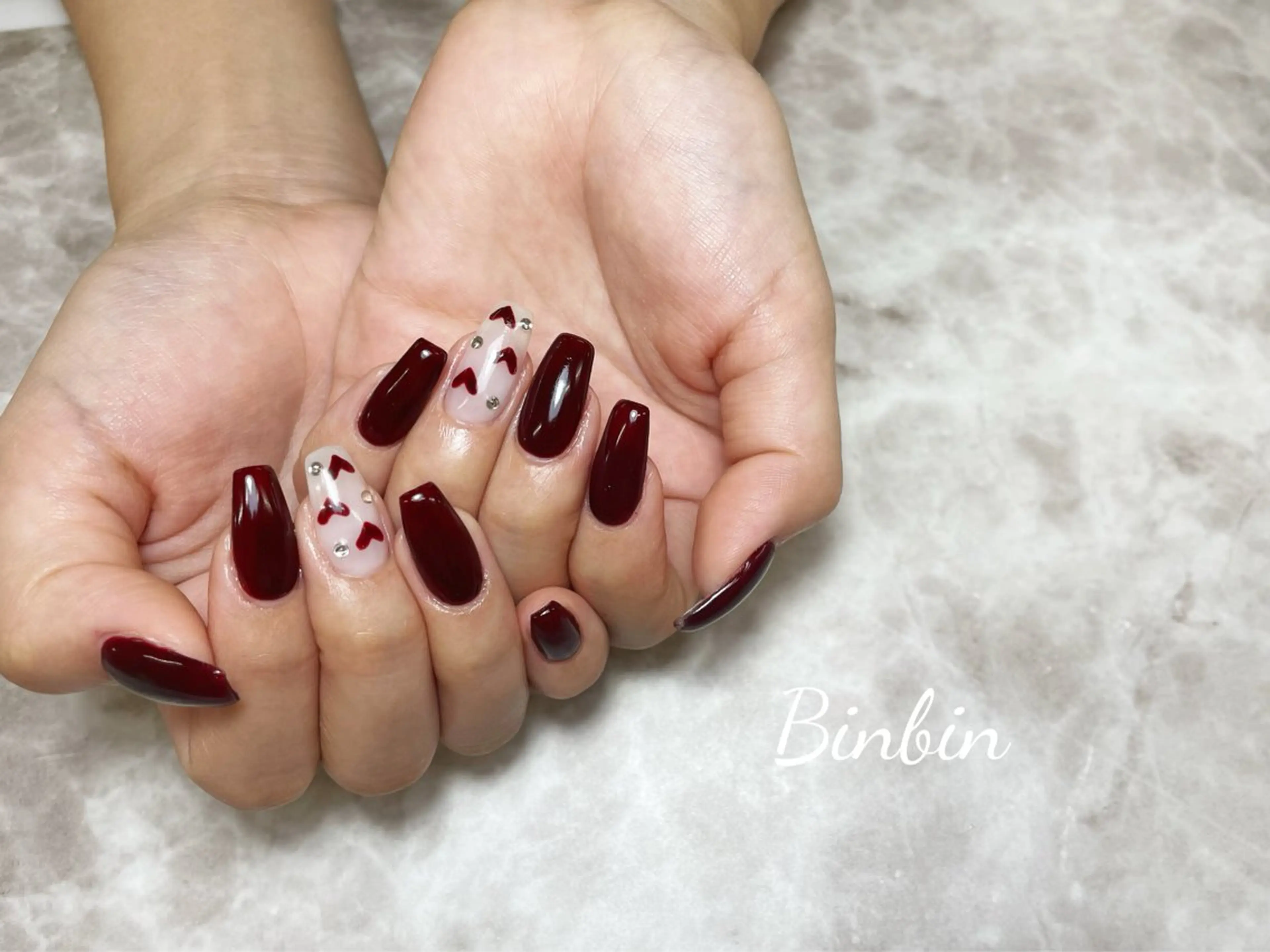 ネイル ハンドネイル ハンドケア Bin Binのネイルデザイン
