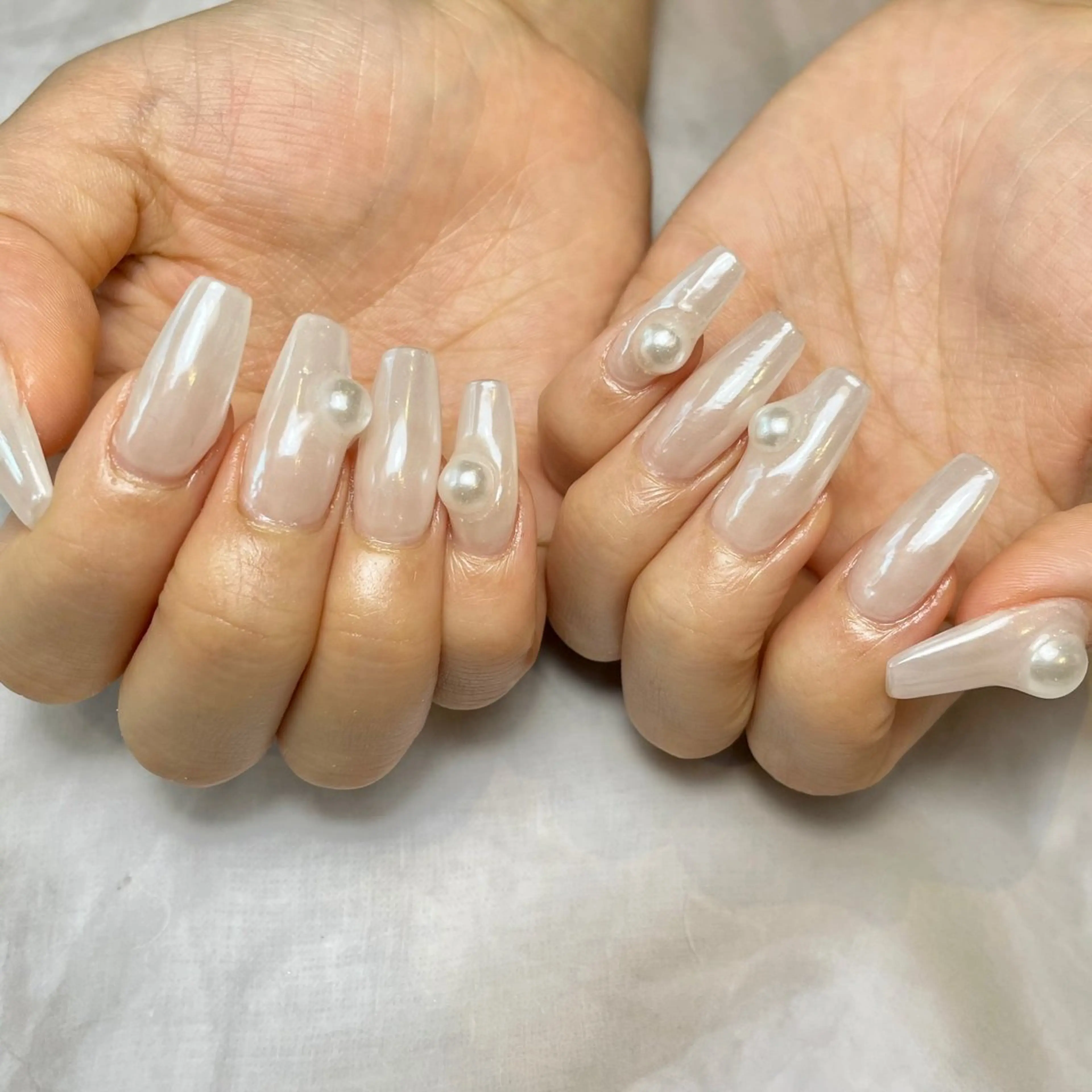 ネイル 持ち込み ホワイト ハンドネイル Reflection marikoのネイルデザイン