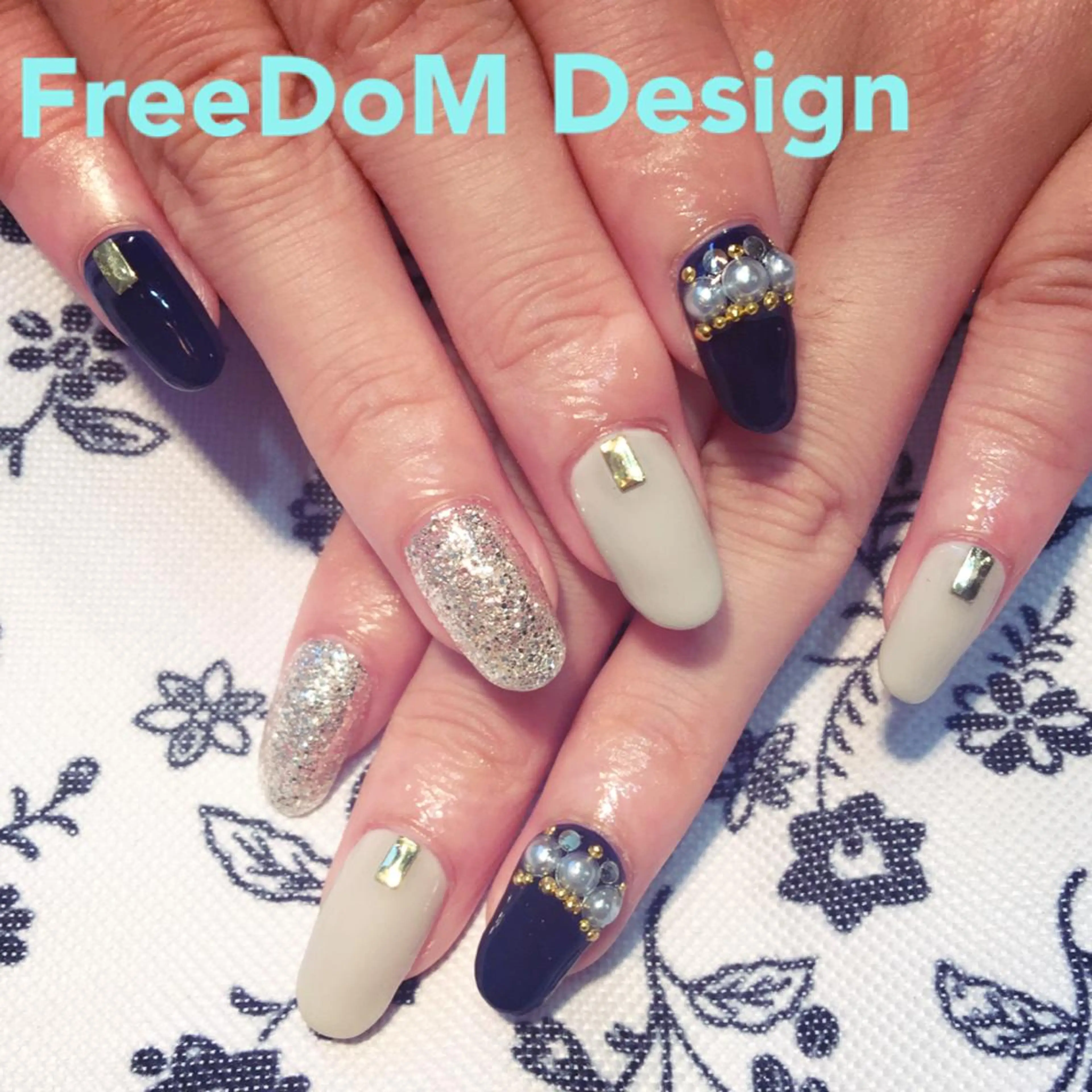ネイル ＦreeDoＭ   Design所属・W KUMIのネイルデザイン