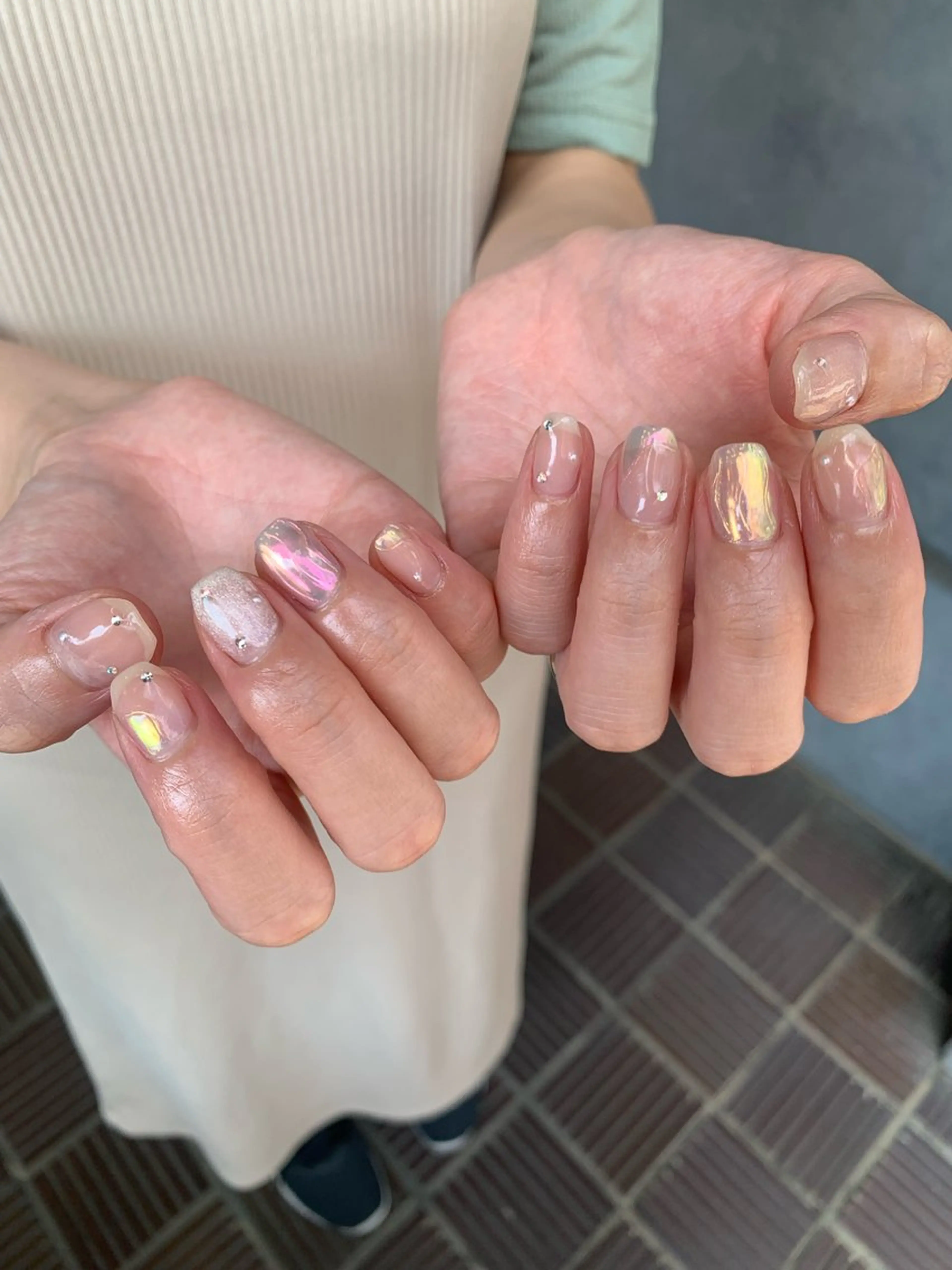 ネイル ハンドネイル shio ♡ 1月予約受付中のネイルデザイン