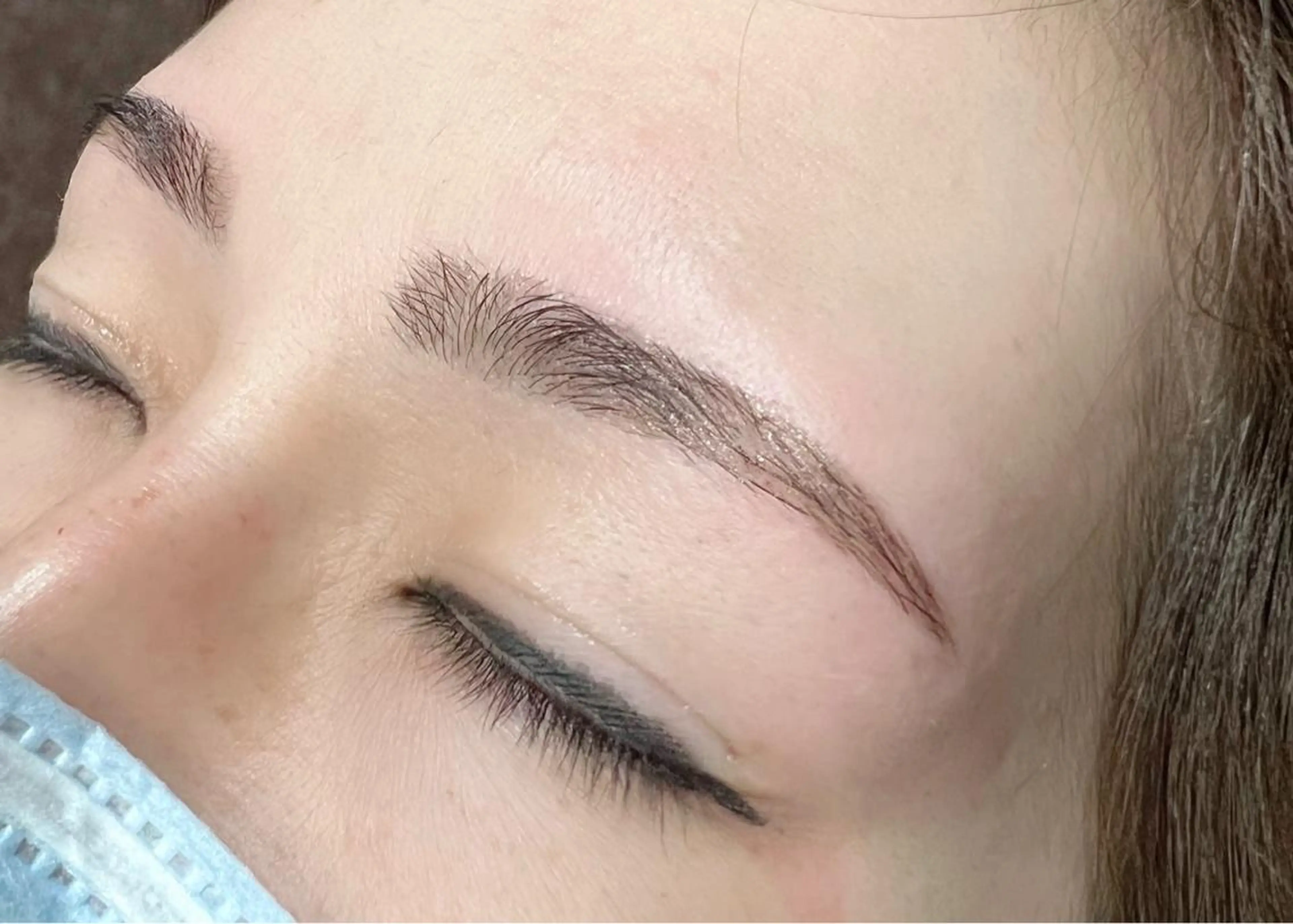 アイブロウ ワックス脱毛 B's緑店 eyelist川上のエステ・リラクイメージ