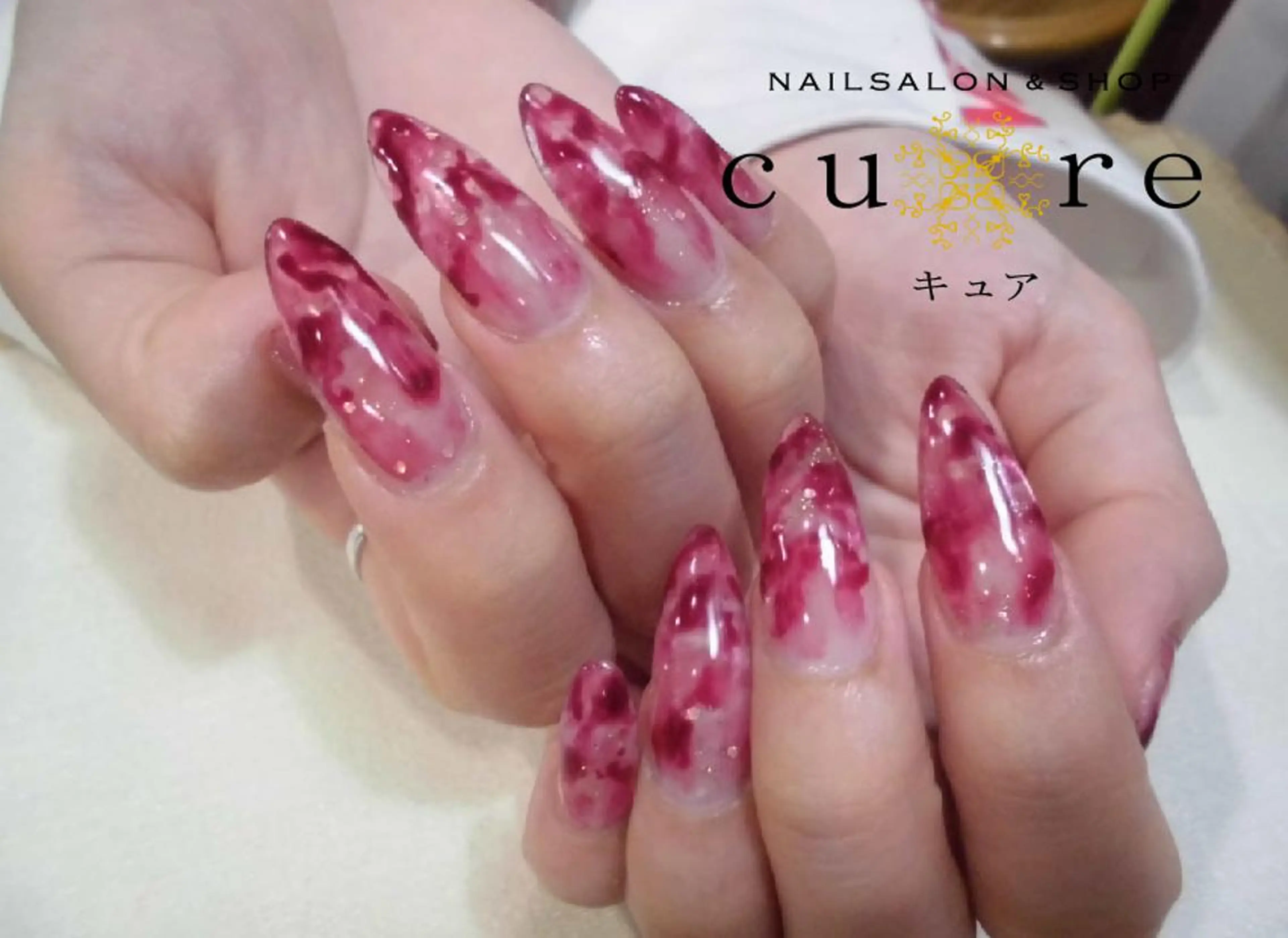 ロング ネイル ネイルサロン Cureのネイルデザイン