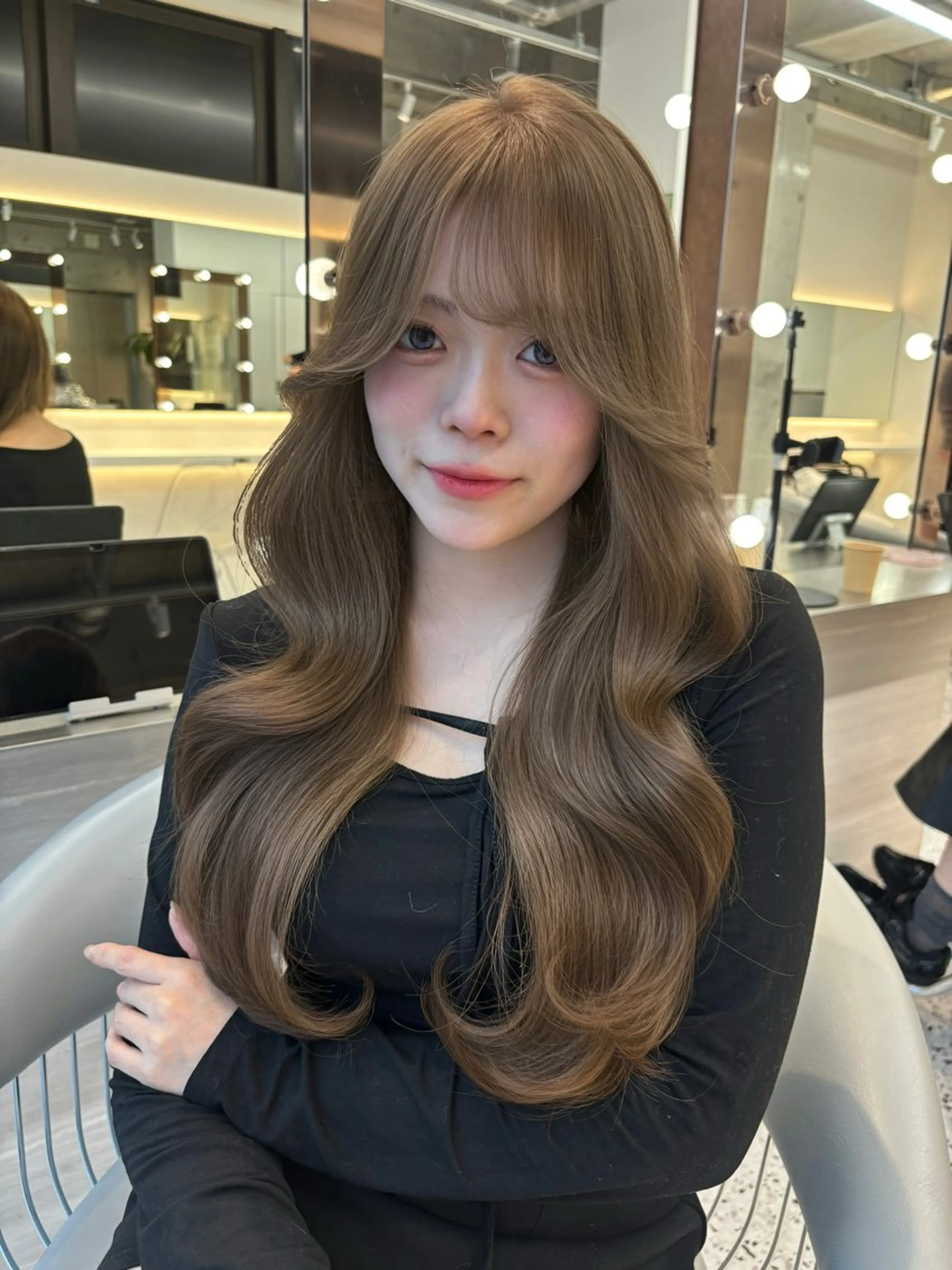 ロング カラー ベージュカラー ブリーチ ヘーゼル カット ヘアカラー トリートメント 🍒ブリーチなしカラ ー／Sakura🍒のヘアスタイル