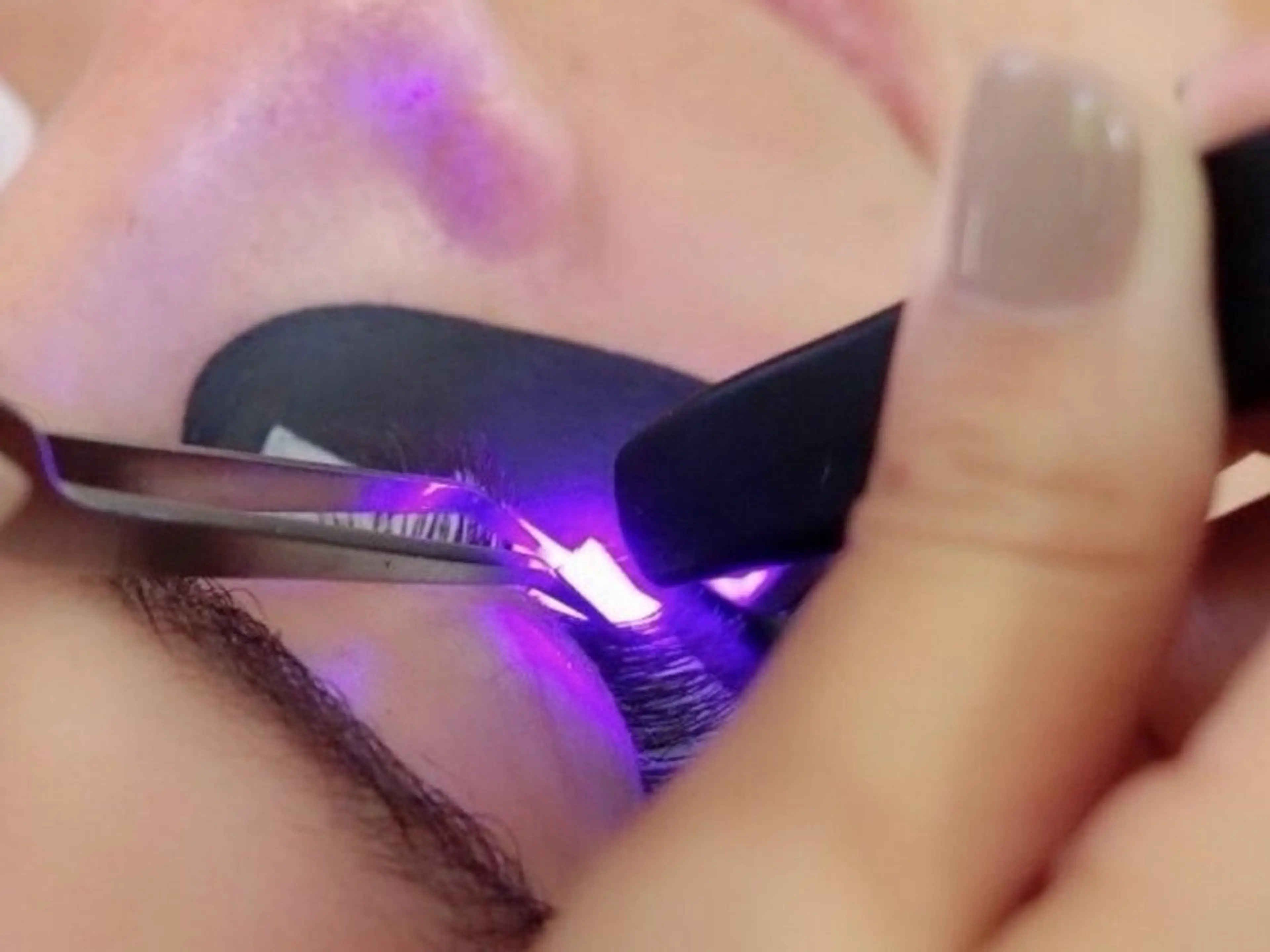 【オフあり👌🏻⸝⋆】LED フラットラッシュ100本(オフの有無でお時間前後します)の写真