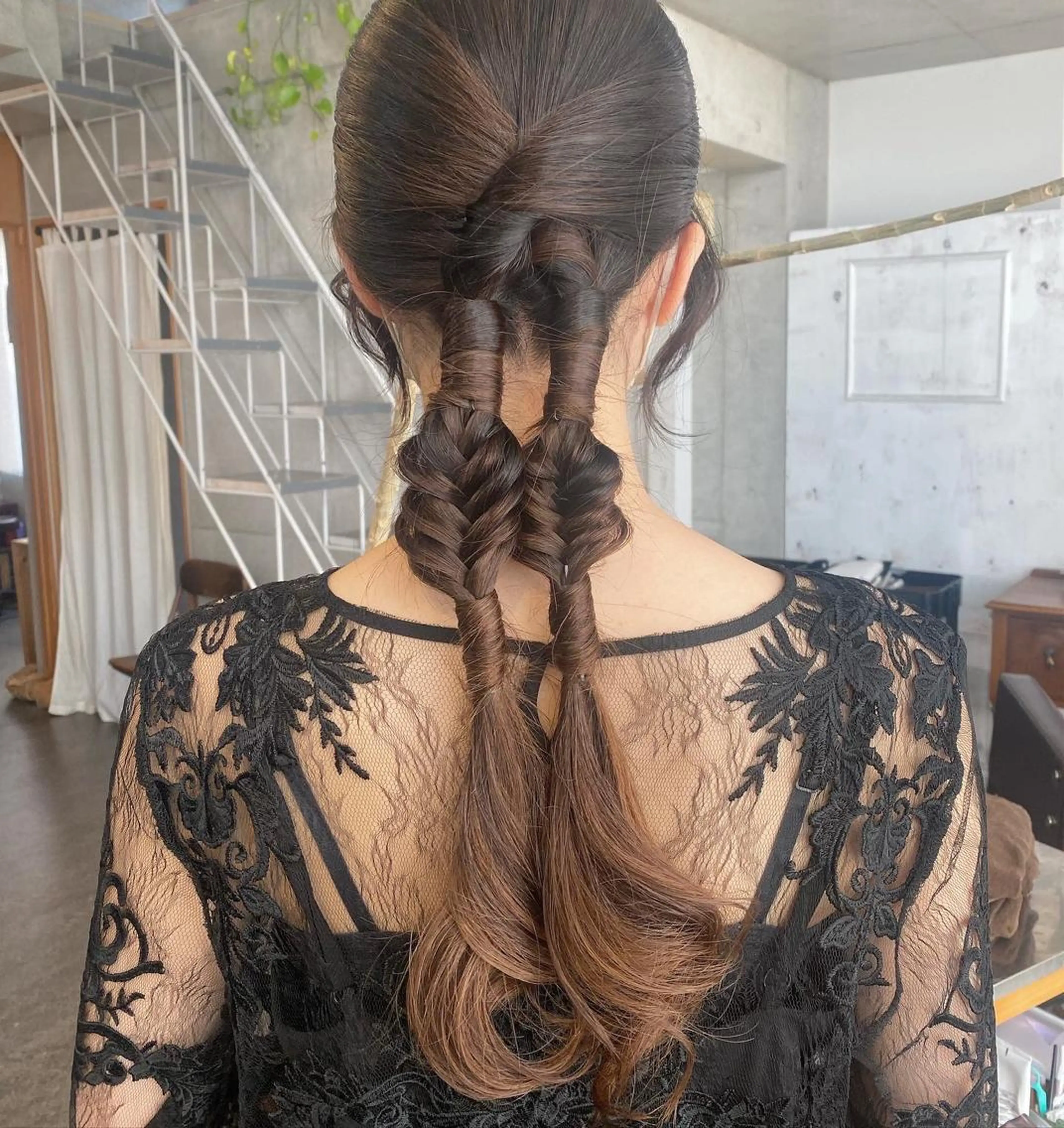 ロング カラー パーマ ヘアアレンジ メンズ キッズ ネイル マツエク・マツパ アイブロウ ヘアセット モリモト サナのヘアスタイル