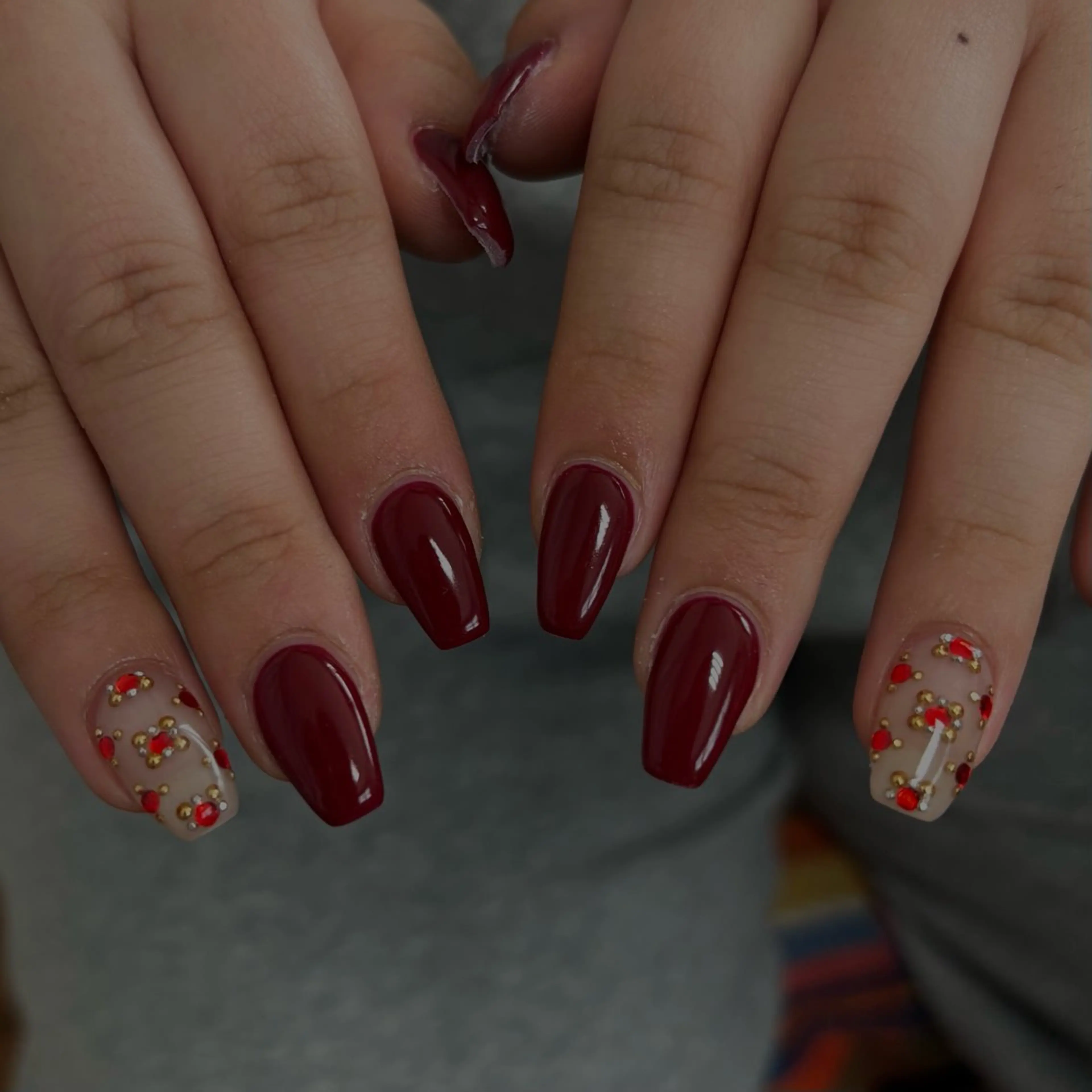 ネイル ハンドネイル 爪塗屋 さんのネイルデザイン