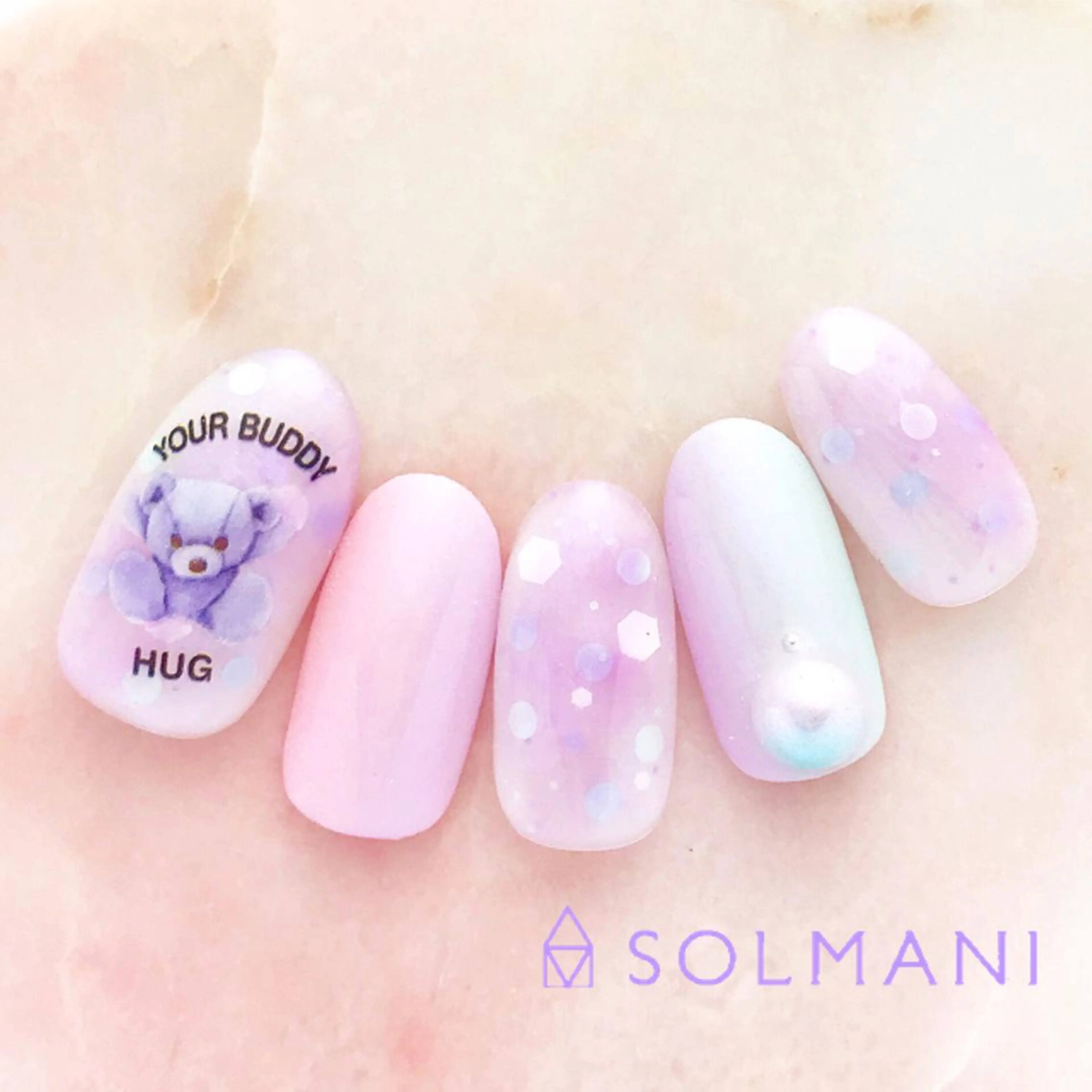 ネイル SOLMANI 予約担当のネイルデザイン