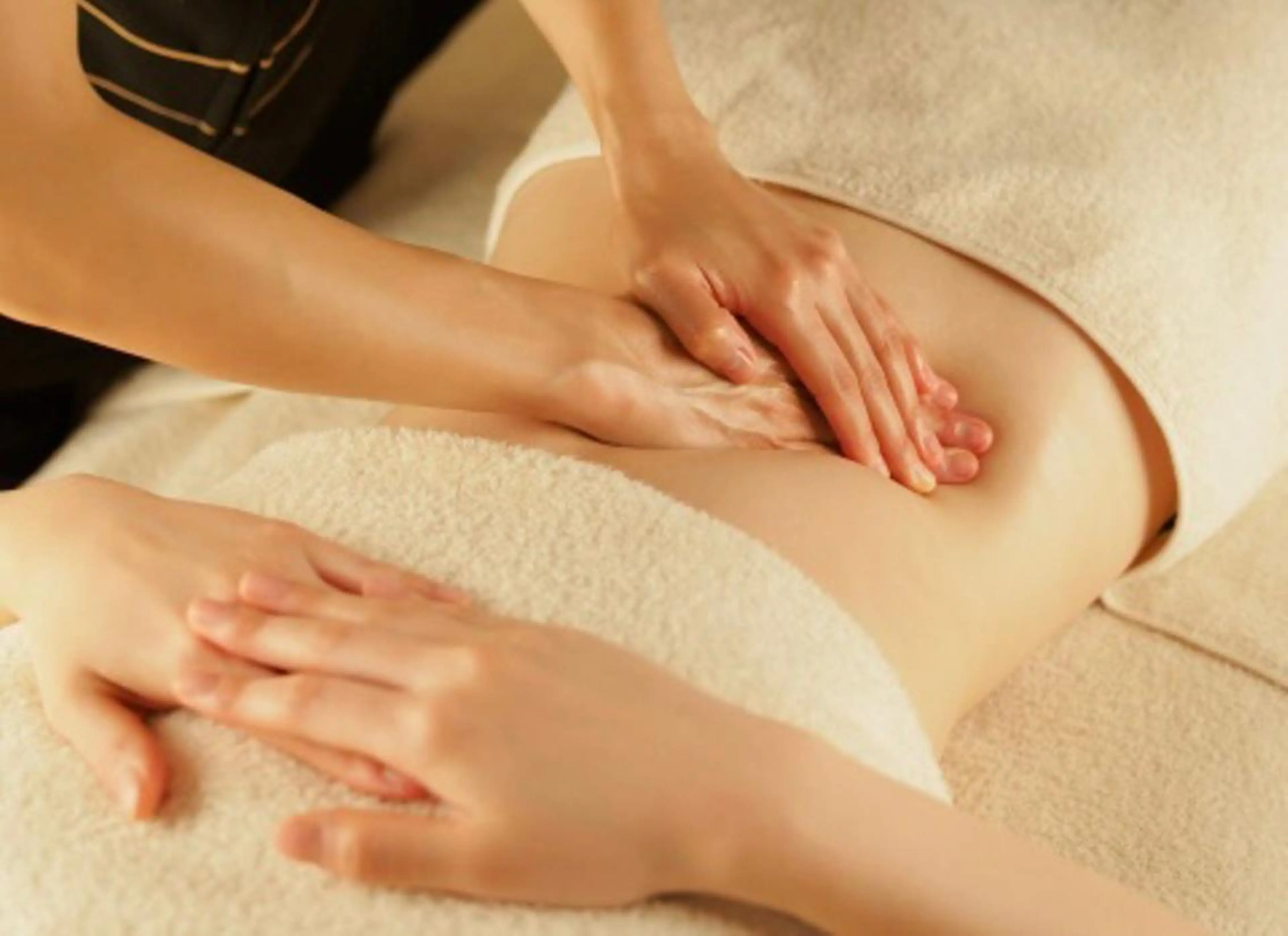 🌷首肩デコルテ肩甲骨マッサージ＆腸セラピー30分¥3,500の写真