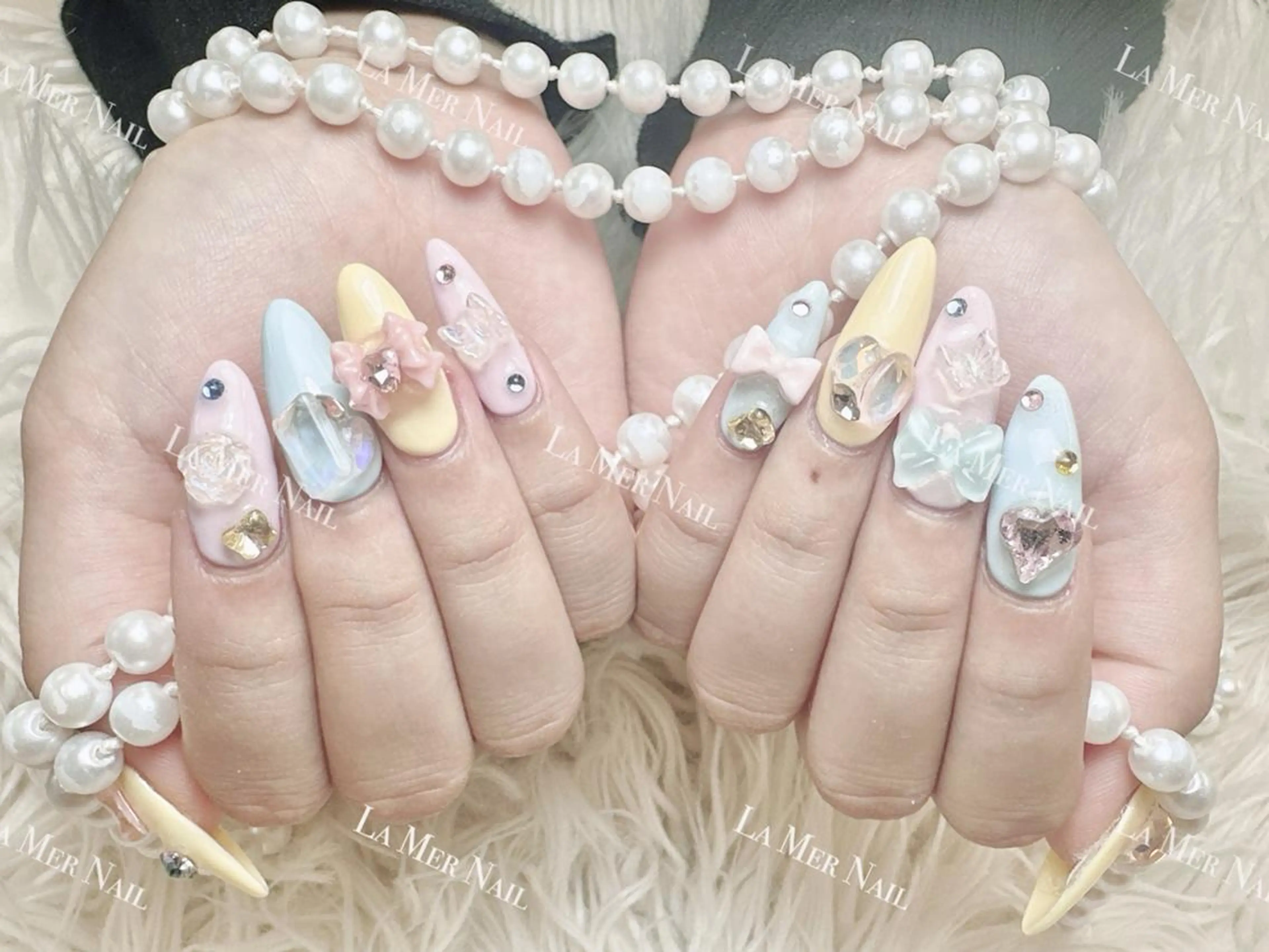 ネイル 🌻 Momoko_のネイルデザイン