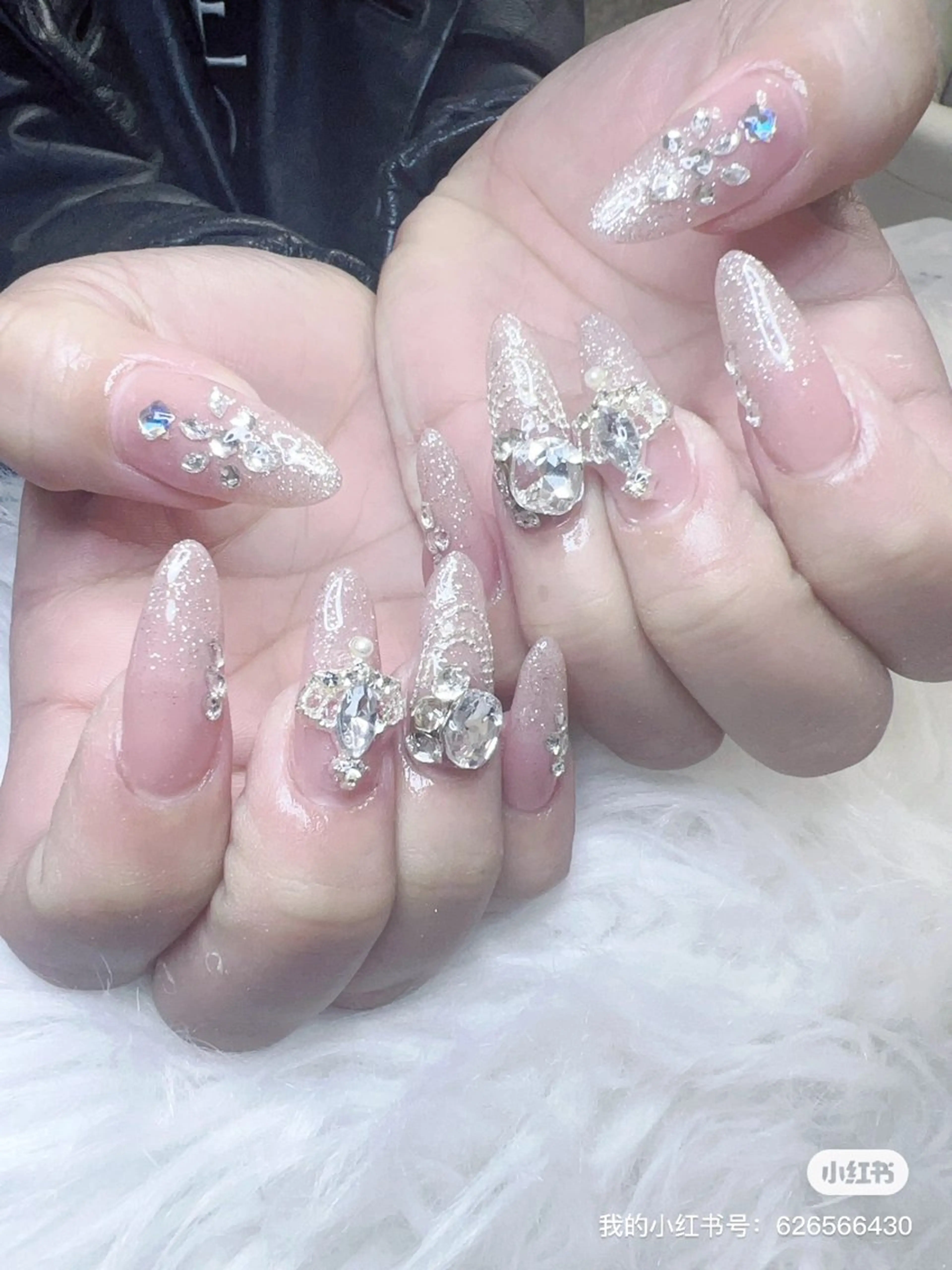 ネイル 菲菲ネイルサロン所属・FF フィフィネイルサロンのネイルデザイン