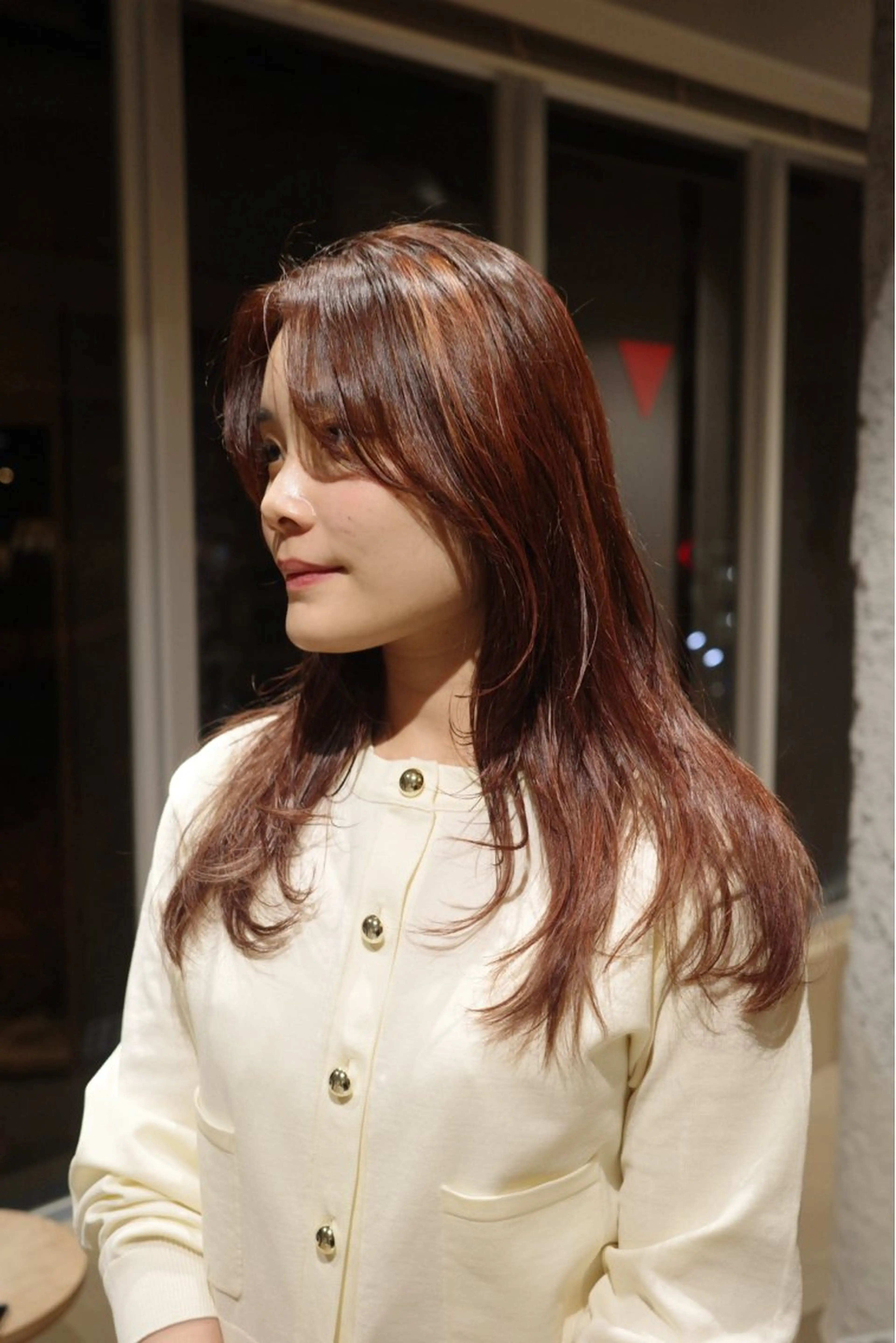 セミロング ハイライト カット ヘアカラー 内田 海香のその他イメージ