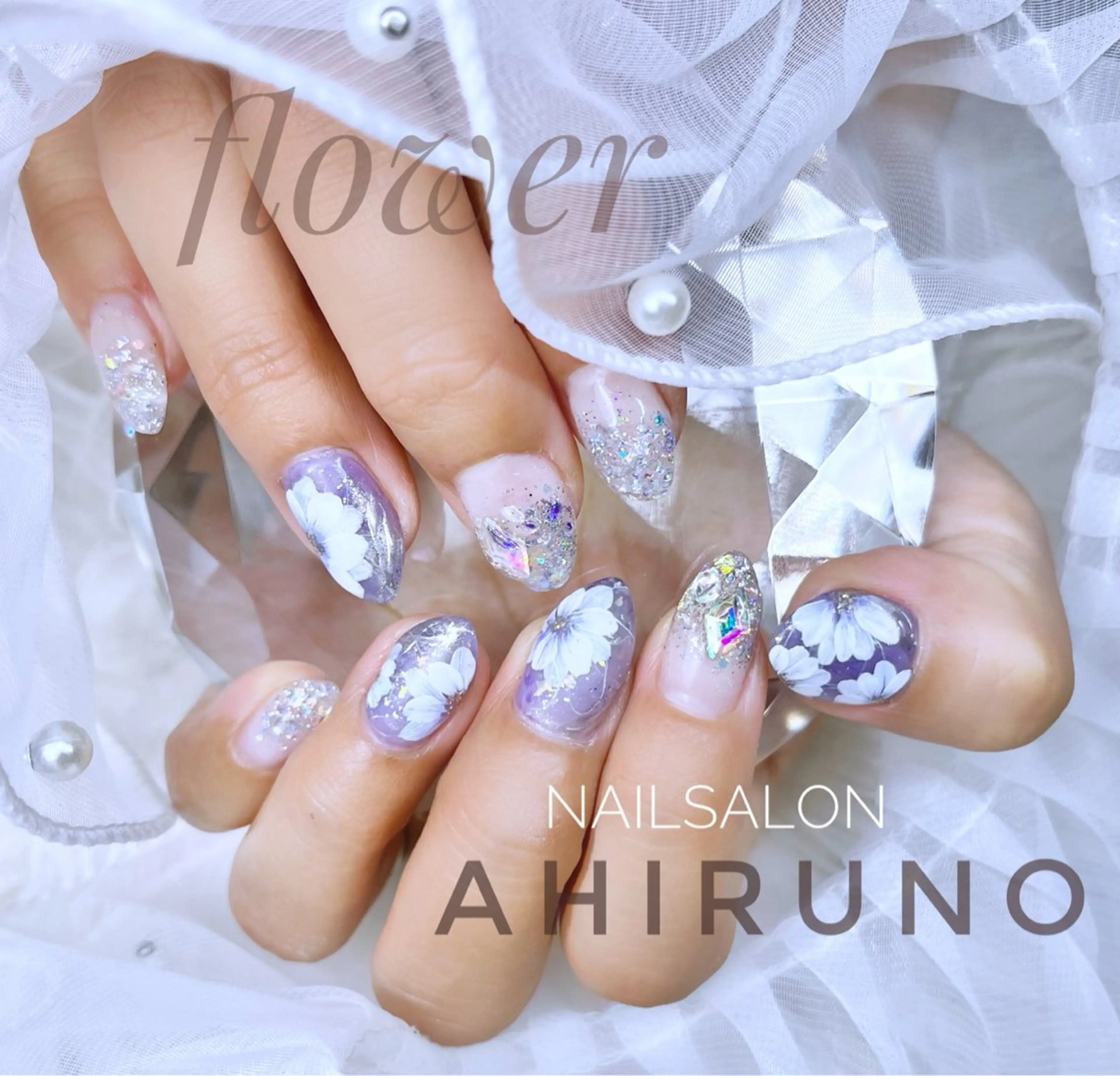 ネイル 長さ出し フラワーネイル グラデーション キラキラネイル ａｈｉｒｕｎｏ ✿ ｙｕiのネイルデザイン