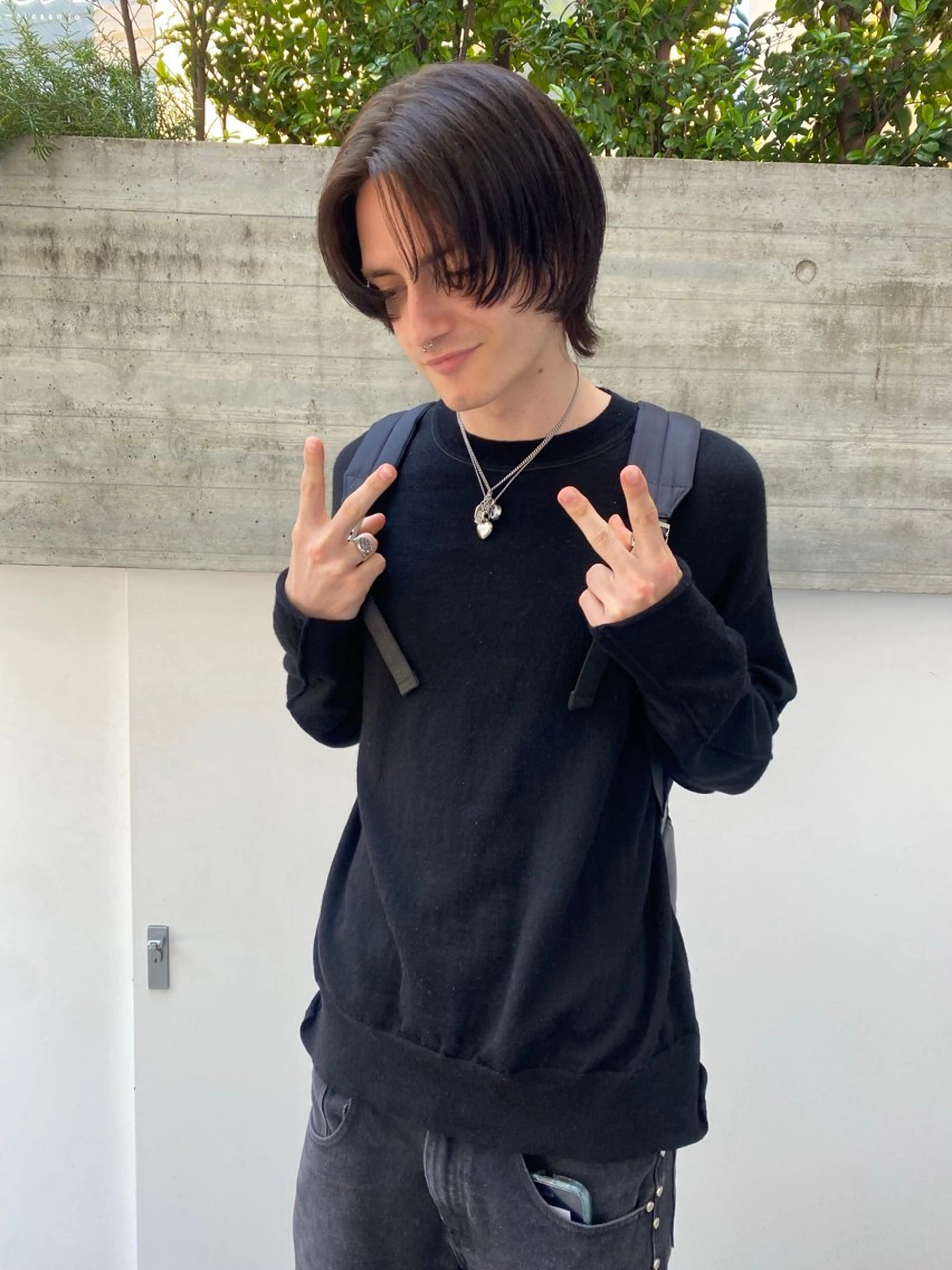 ミディアム メンズ センターパート カット トリートメント パーマ、髪質改善 カズマのヘアスタイル