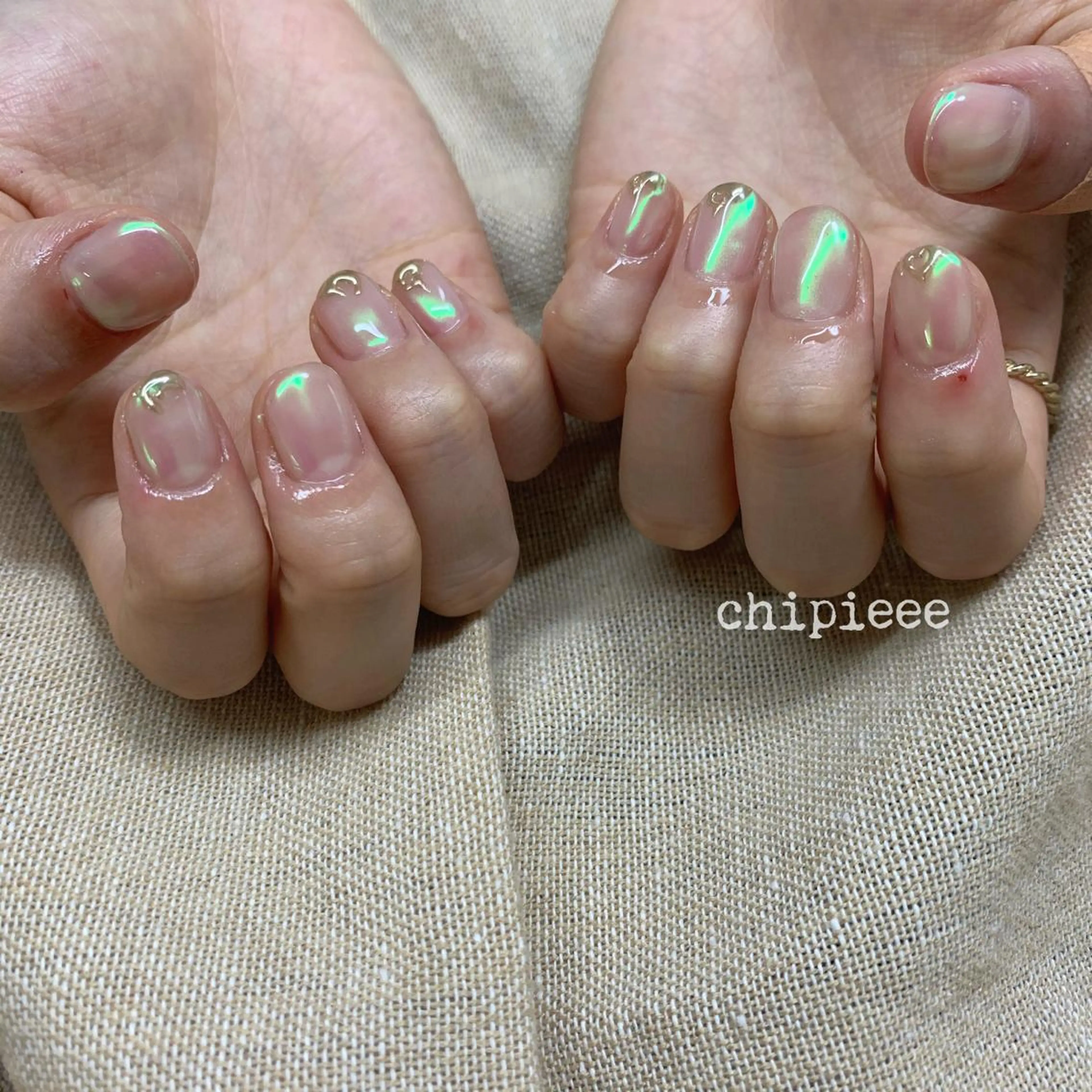 ネイル charme所属・. SHIORIのネイルデザイン