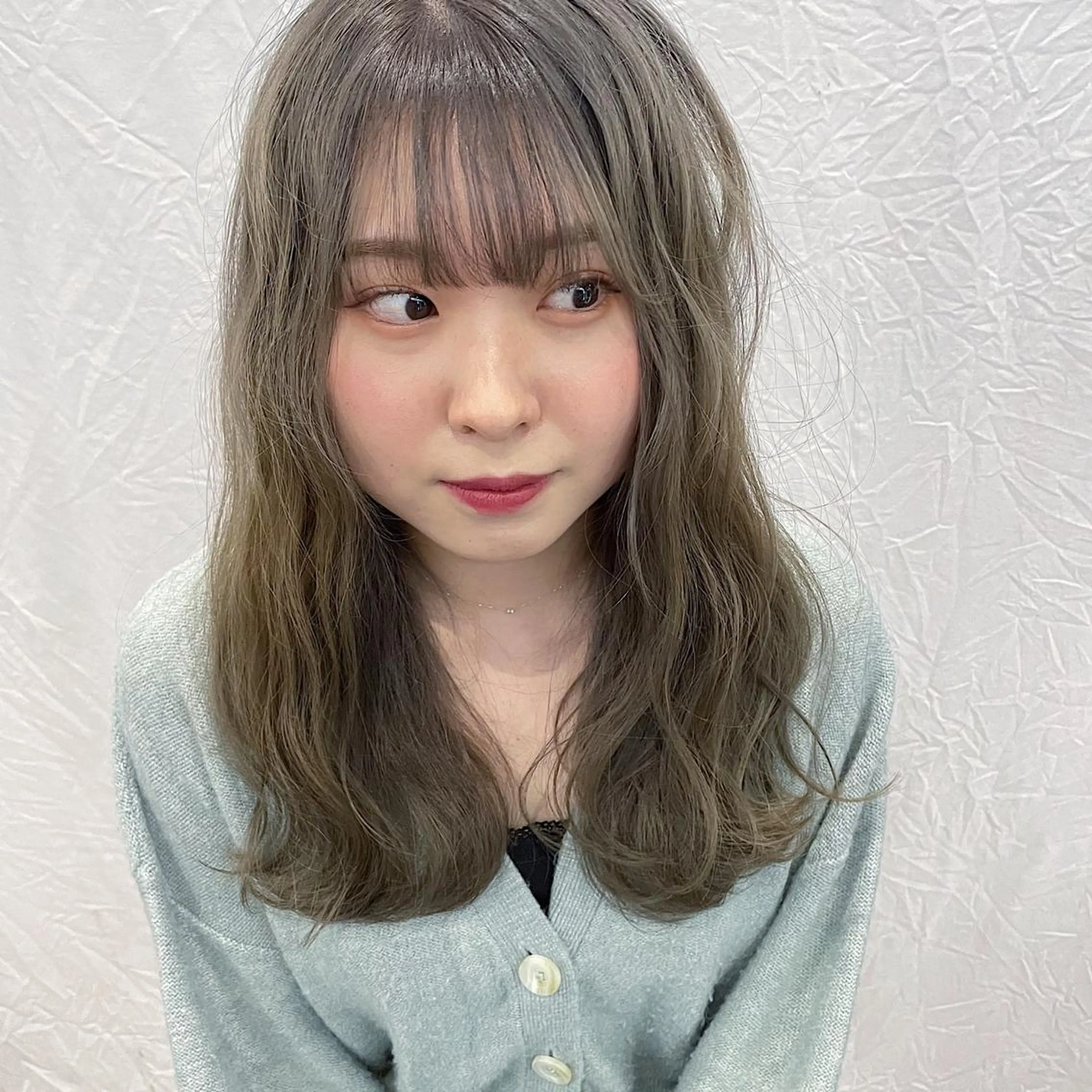 ロング カラー ブリーチ 透明感カラー Kouta/似合わせ /パーマ/カラーのヘアスタイル