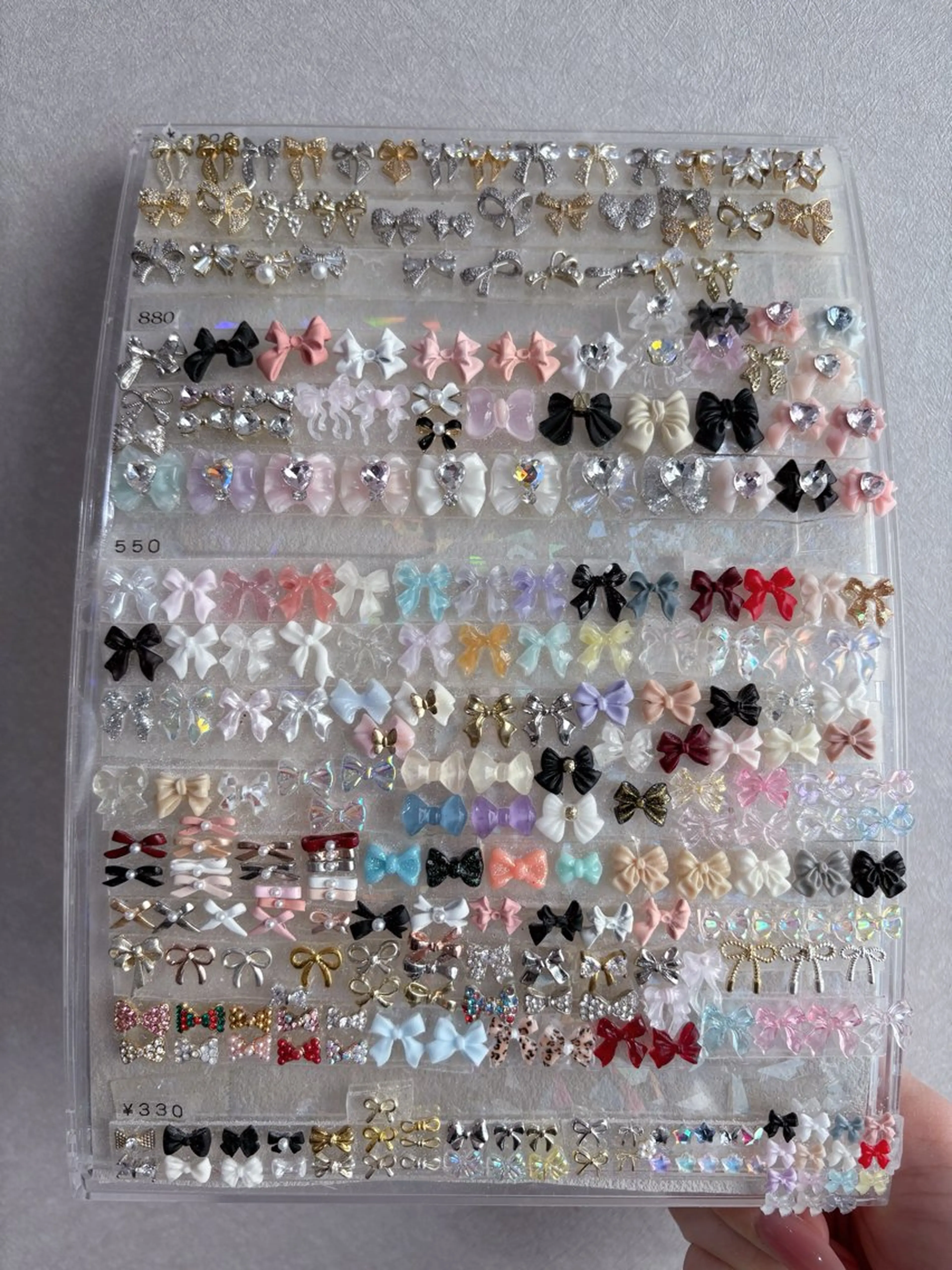 ネイル Nail R🌷 AKARI恵比寿のネイルデザイン