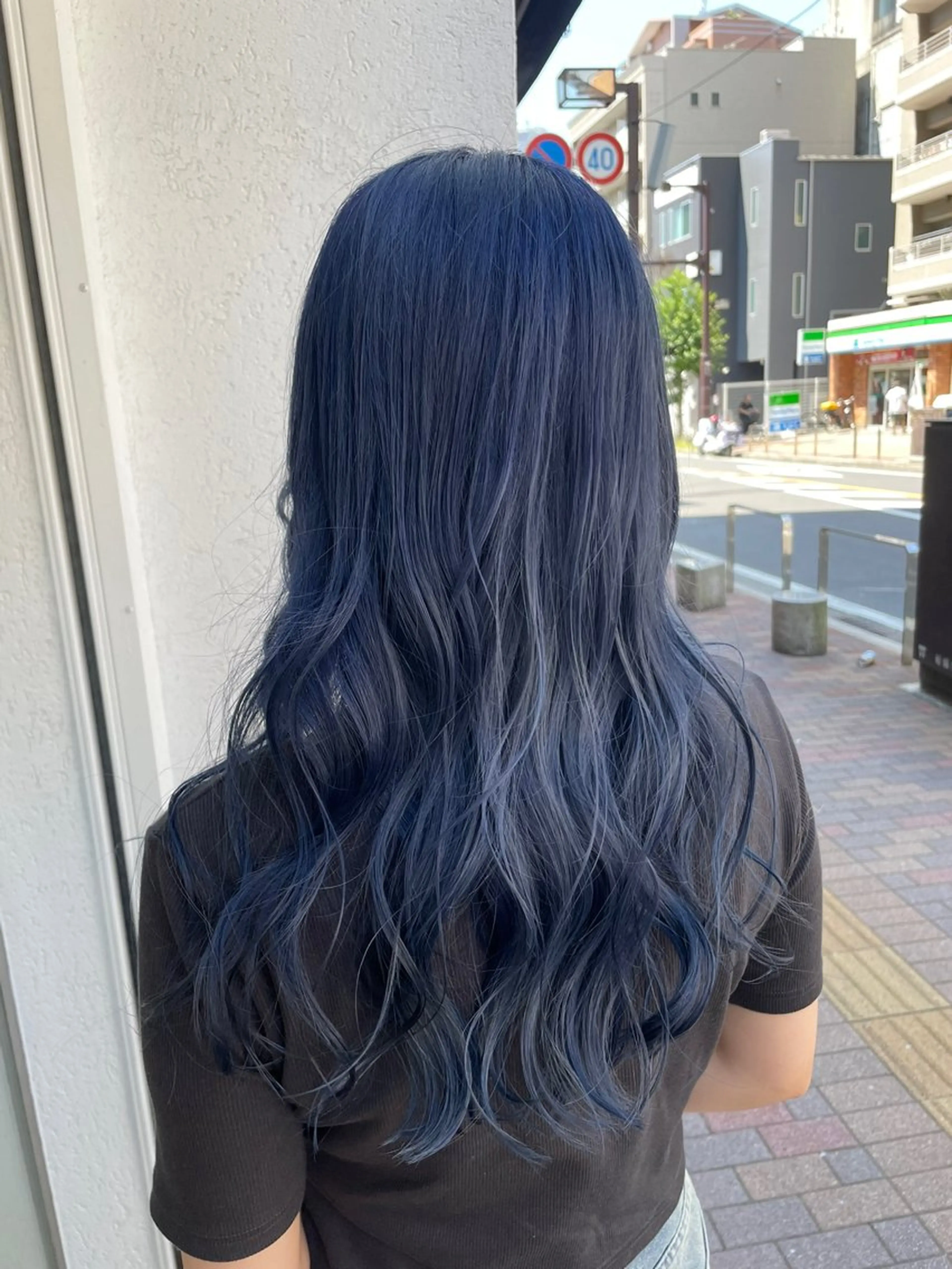 セミロング ヘアカラー トリートメント CoCooN Hiromiのヘアスタイル