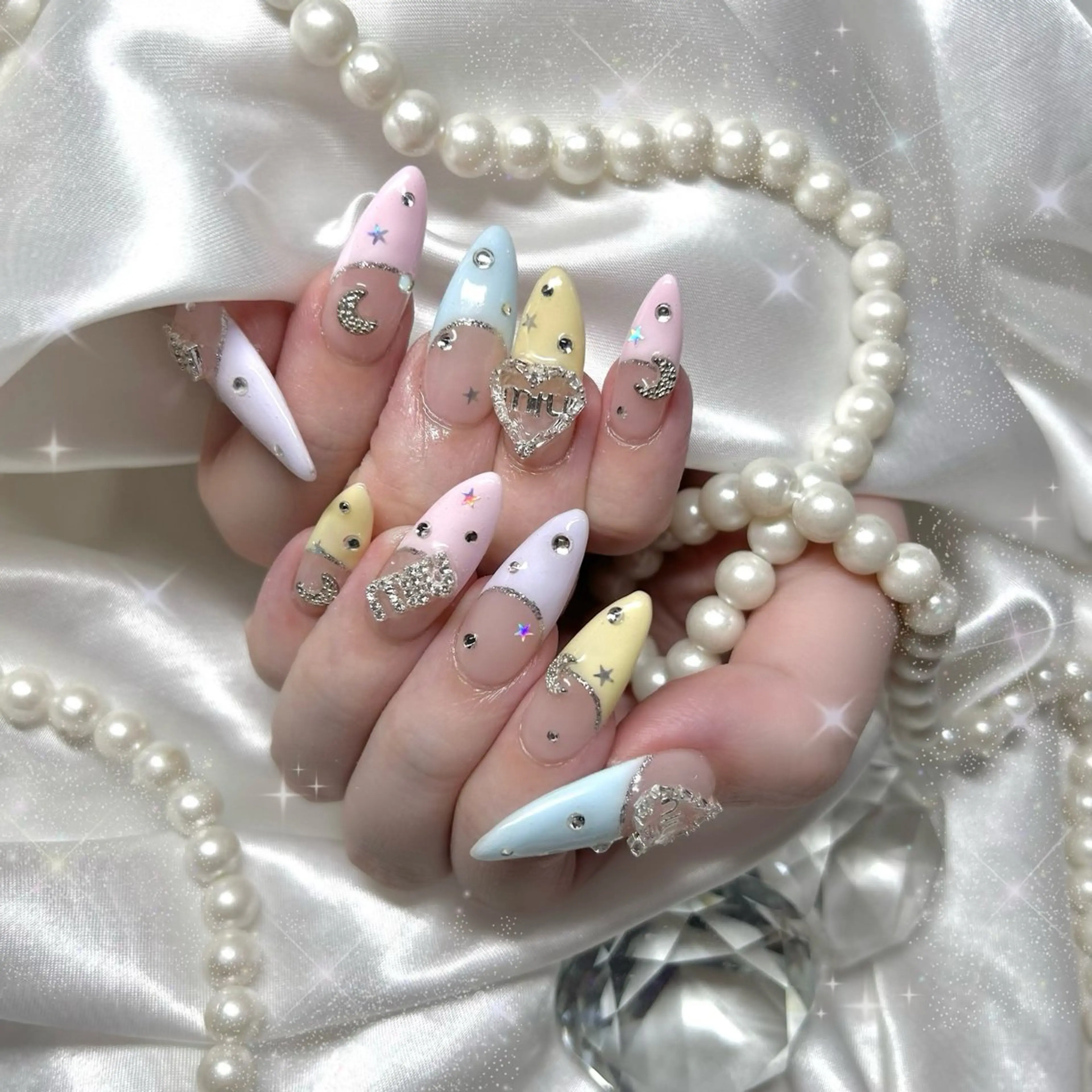 ネイル élu by Noriko 前原のネイルデザイン