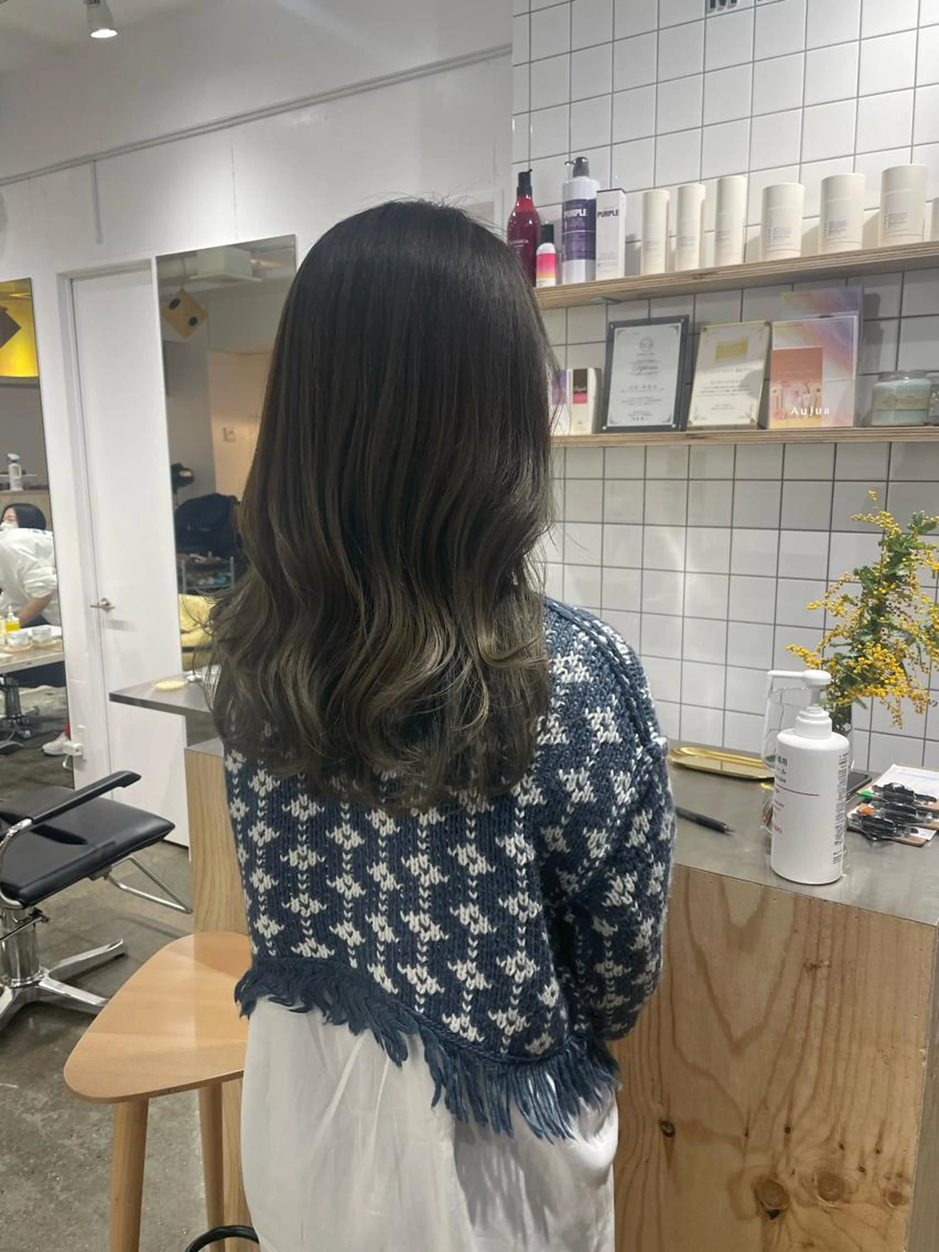 コントラストハイライト＋カラー＋aujua1STEPトリートメントの写真