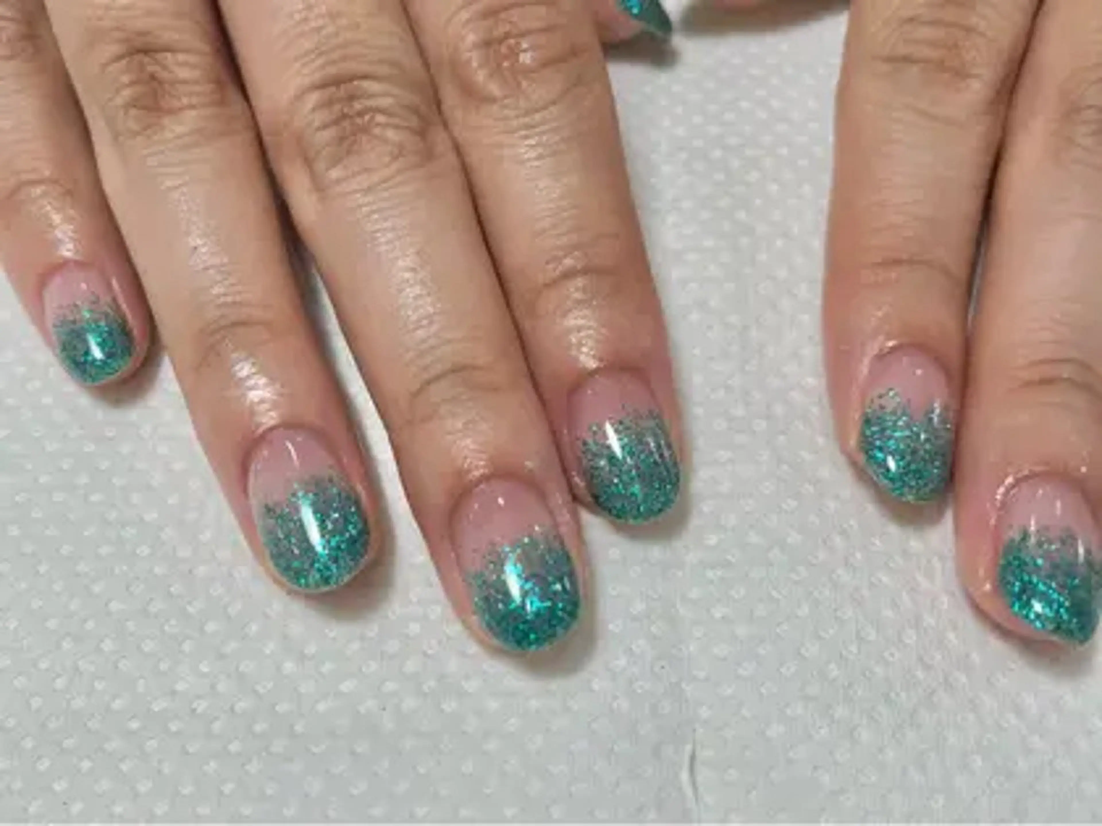 ネイル I-nails三宮店所属・KIKUUCHI Mのネイルデザイン