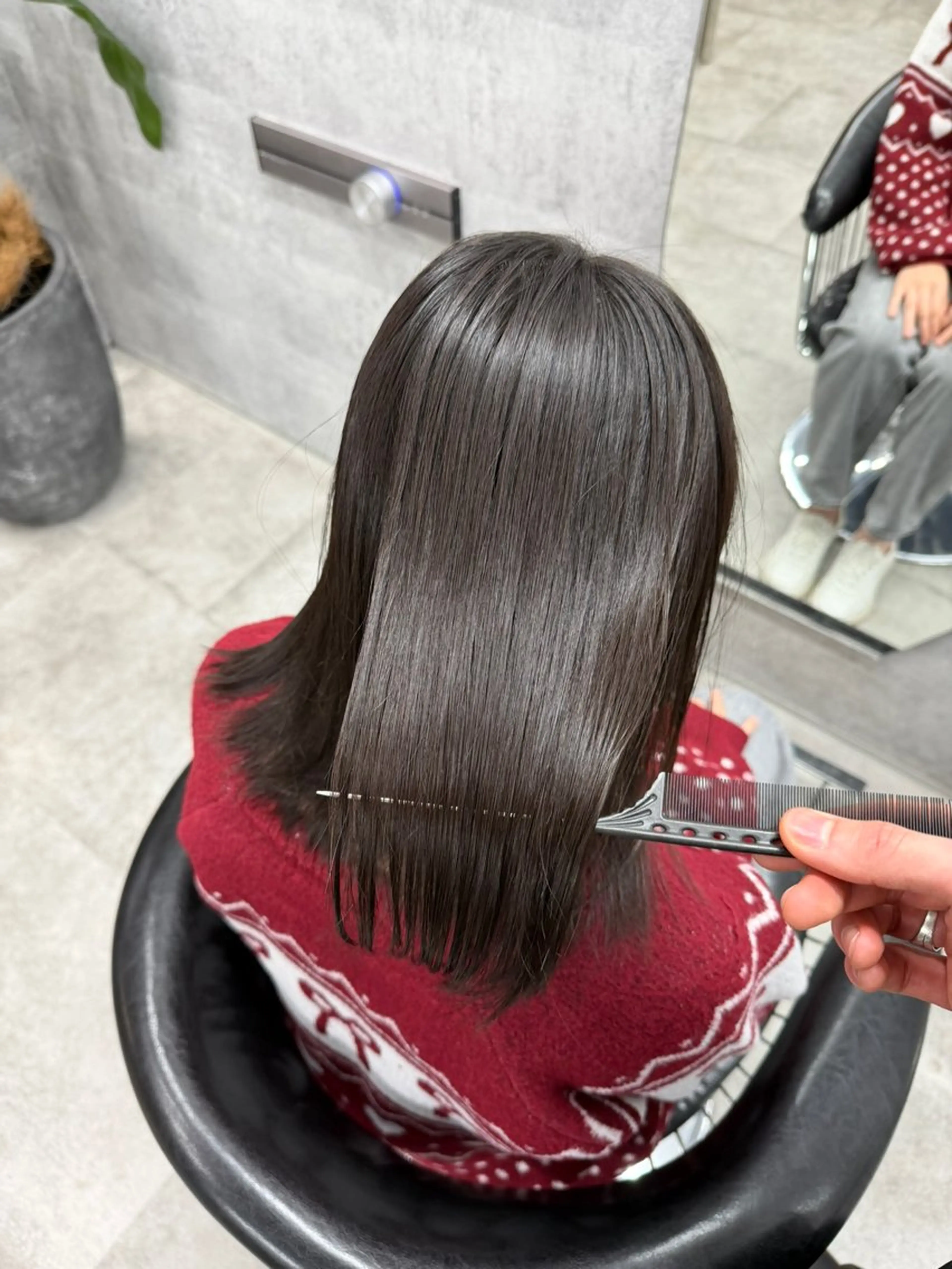 ミディアム カラー カット ヘアカラー You/中明度カラー 🎨3ヶ月持つカットのヘアスタイル